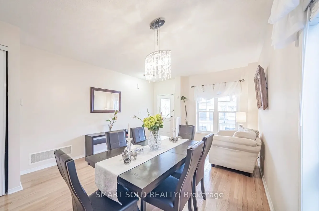 15 Brumstead Drive N