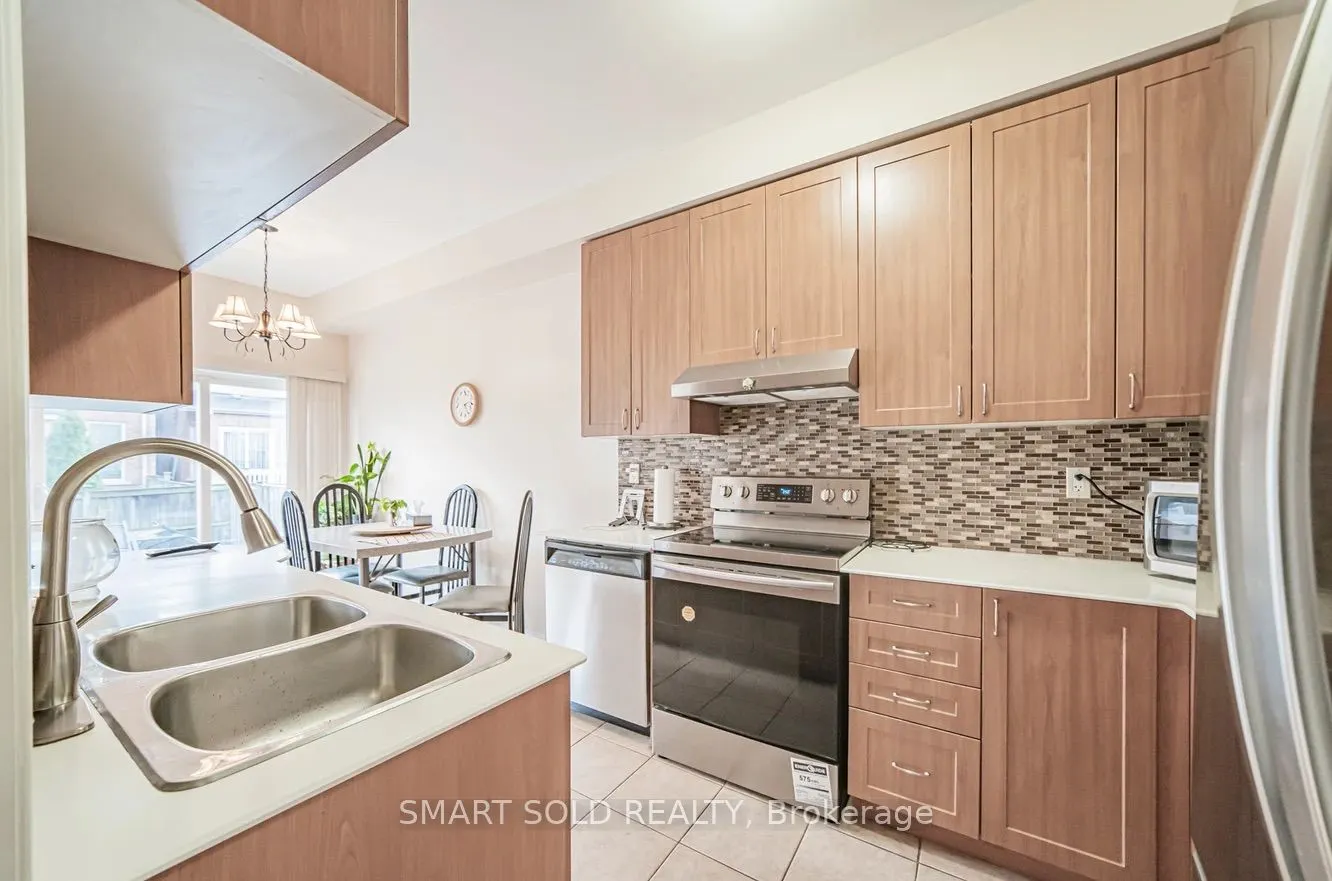 15 Brumstead Drive N