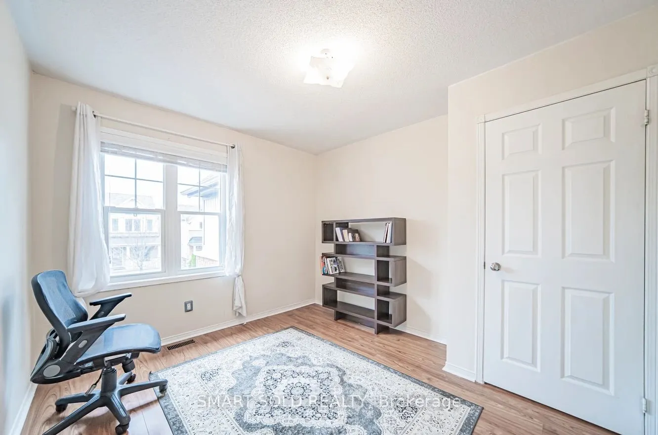 15 Brumstead Drive N