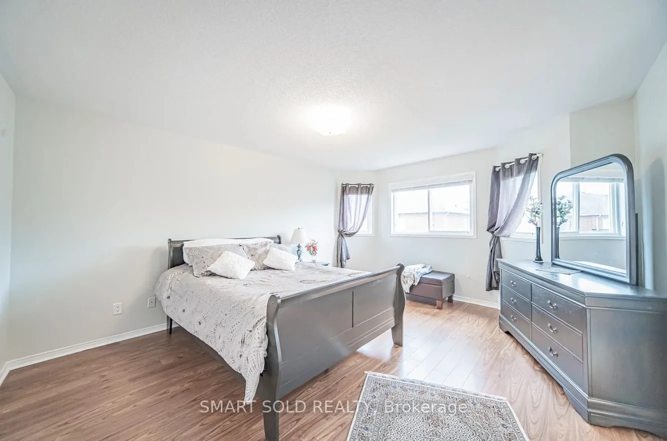 15 Brumstead Drive N