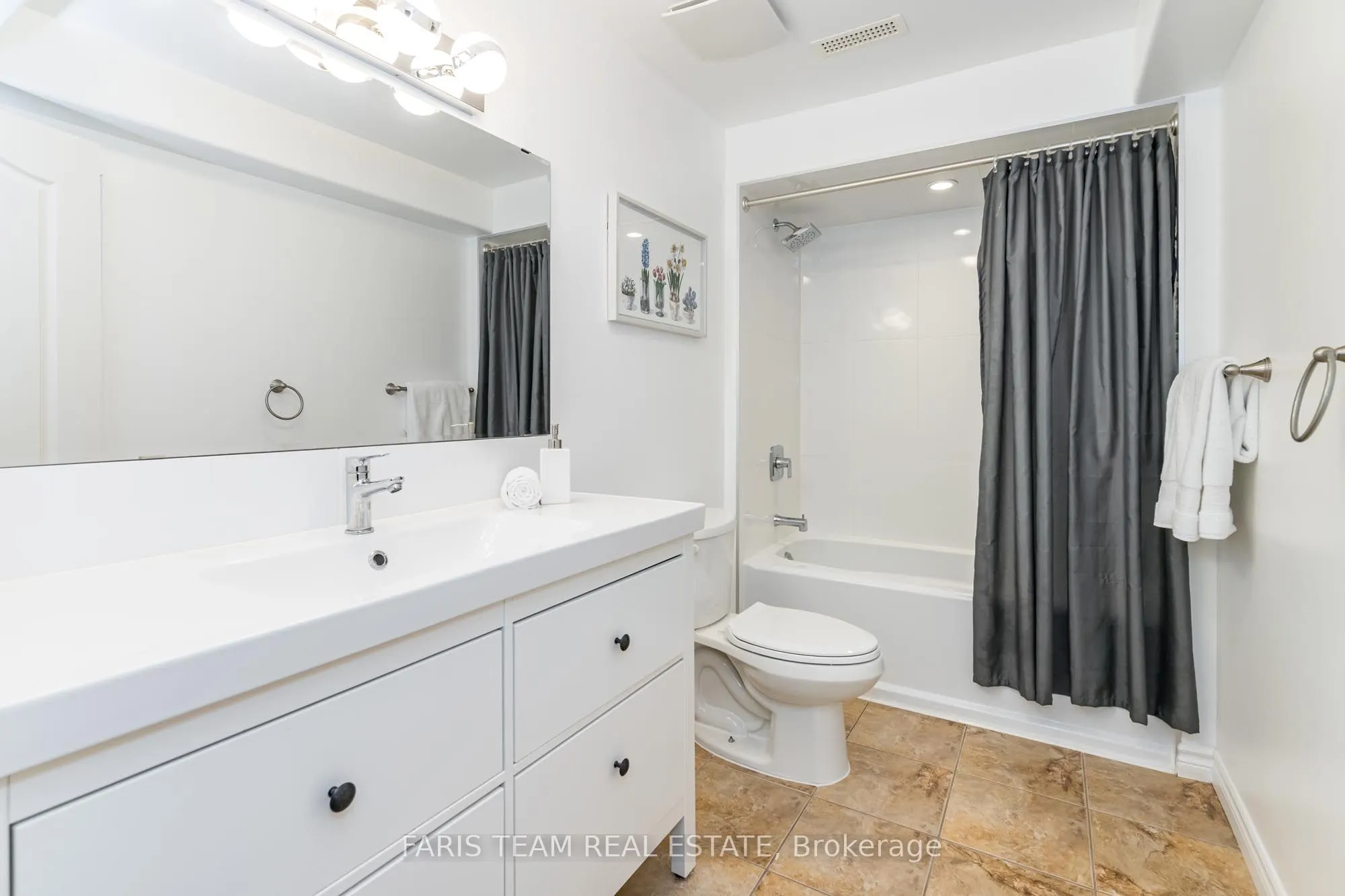 87 Truax Crescent