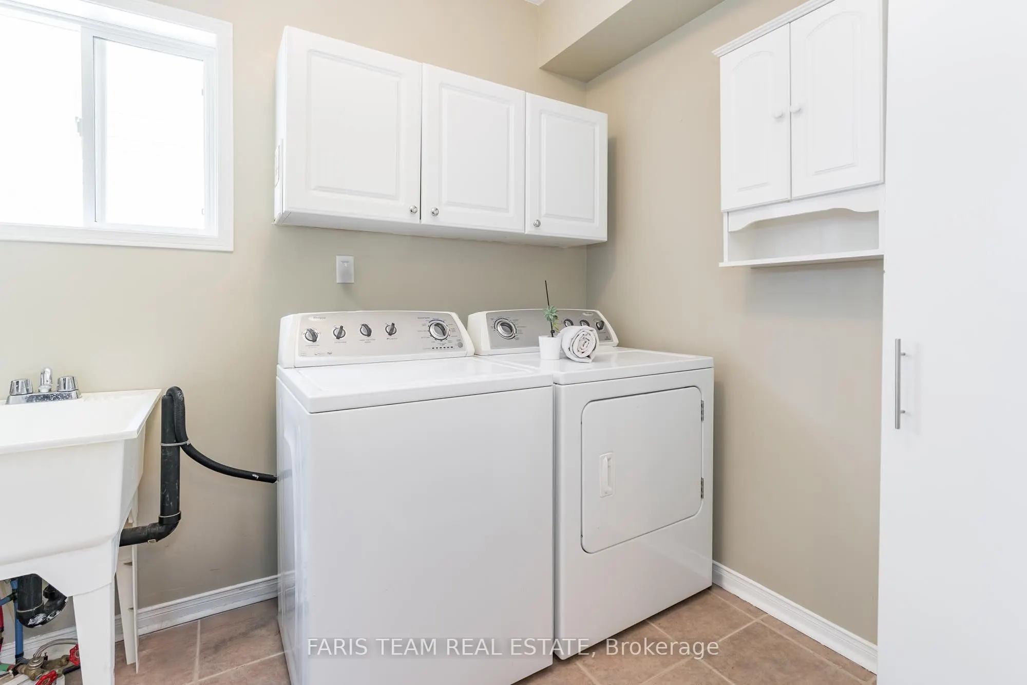 87 Truax Crescent