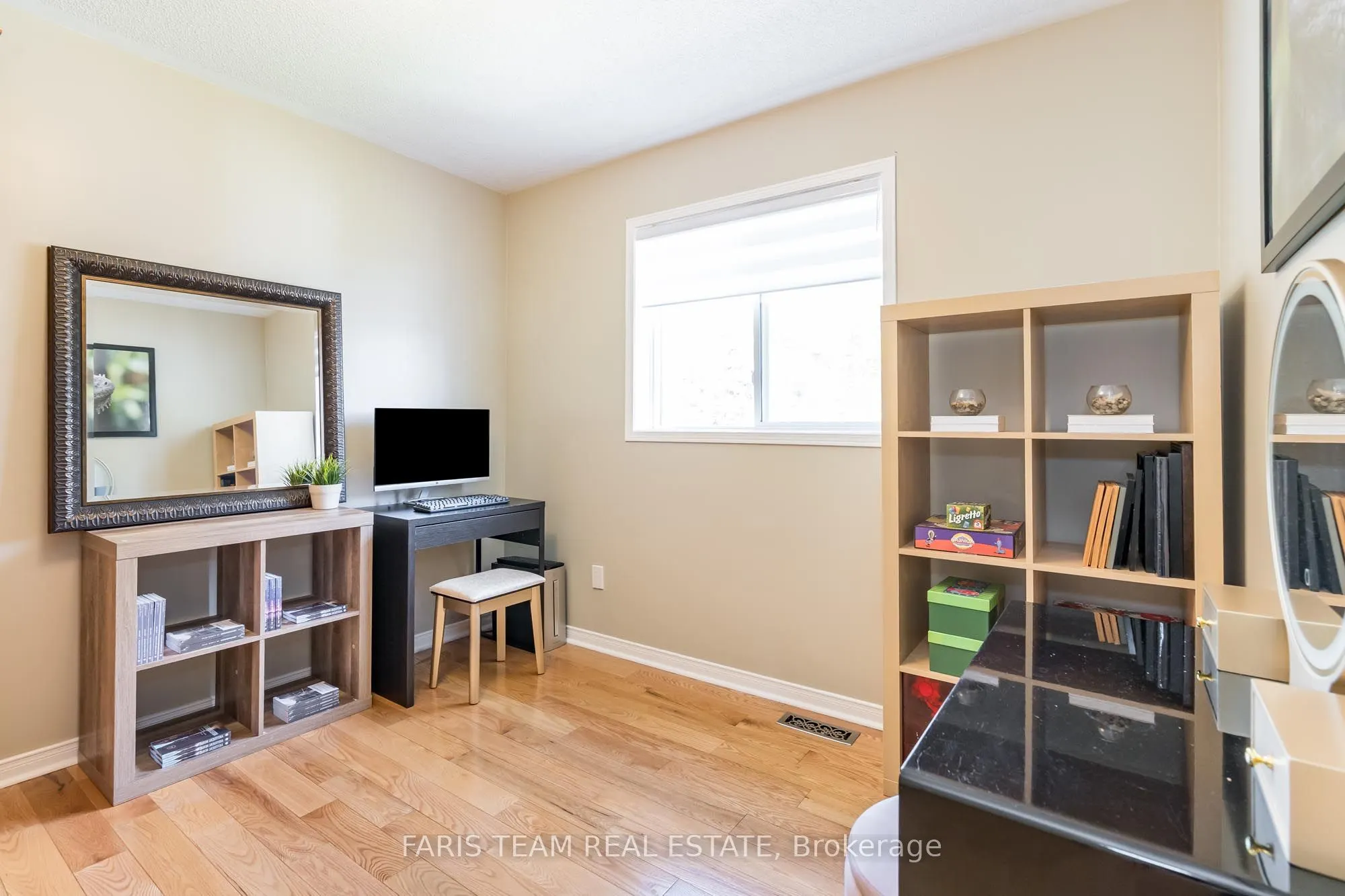 87 Truax Crescent