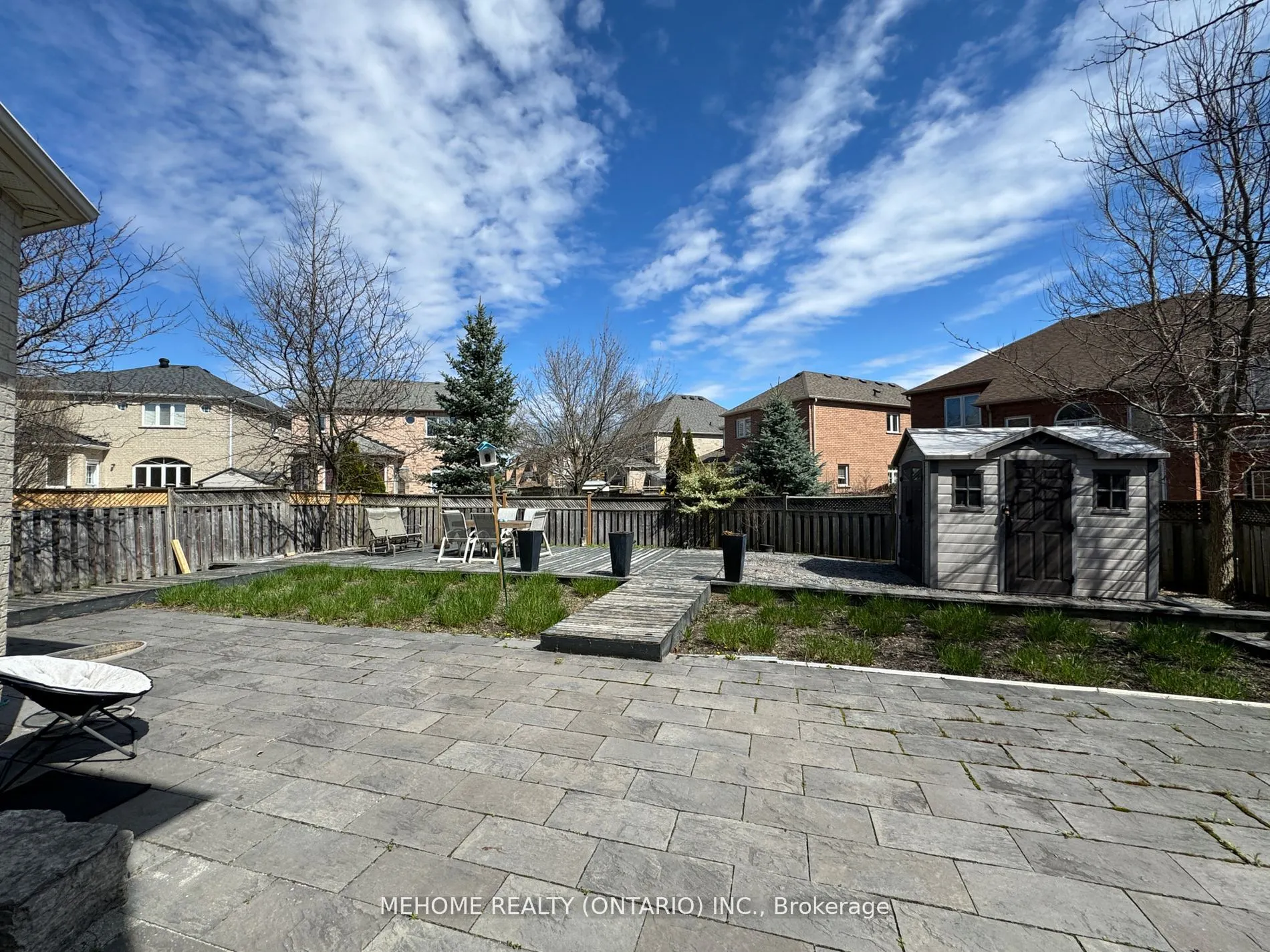 9 Ridgecrest Road