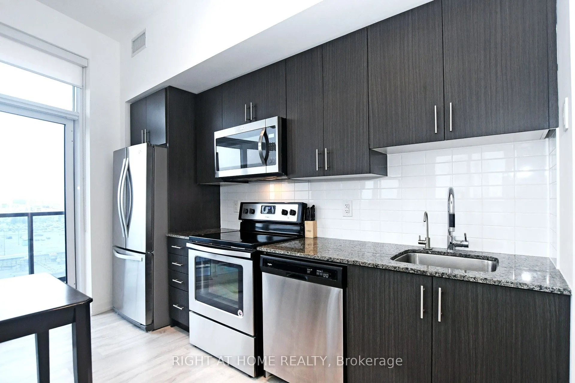 3600 Hwy 7 Road, #720