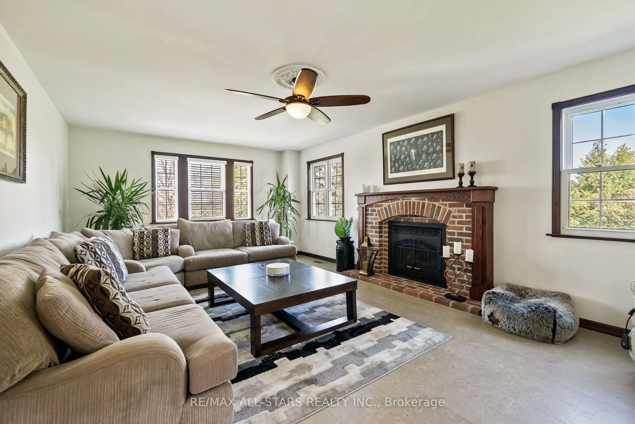 396 Ashworth Road