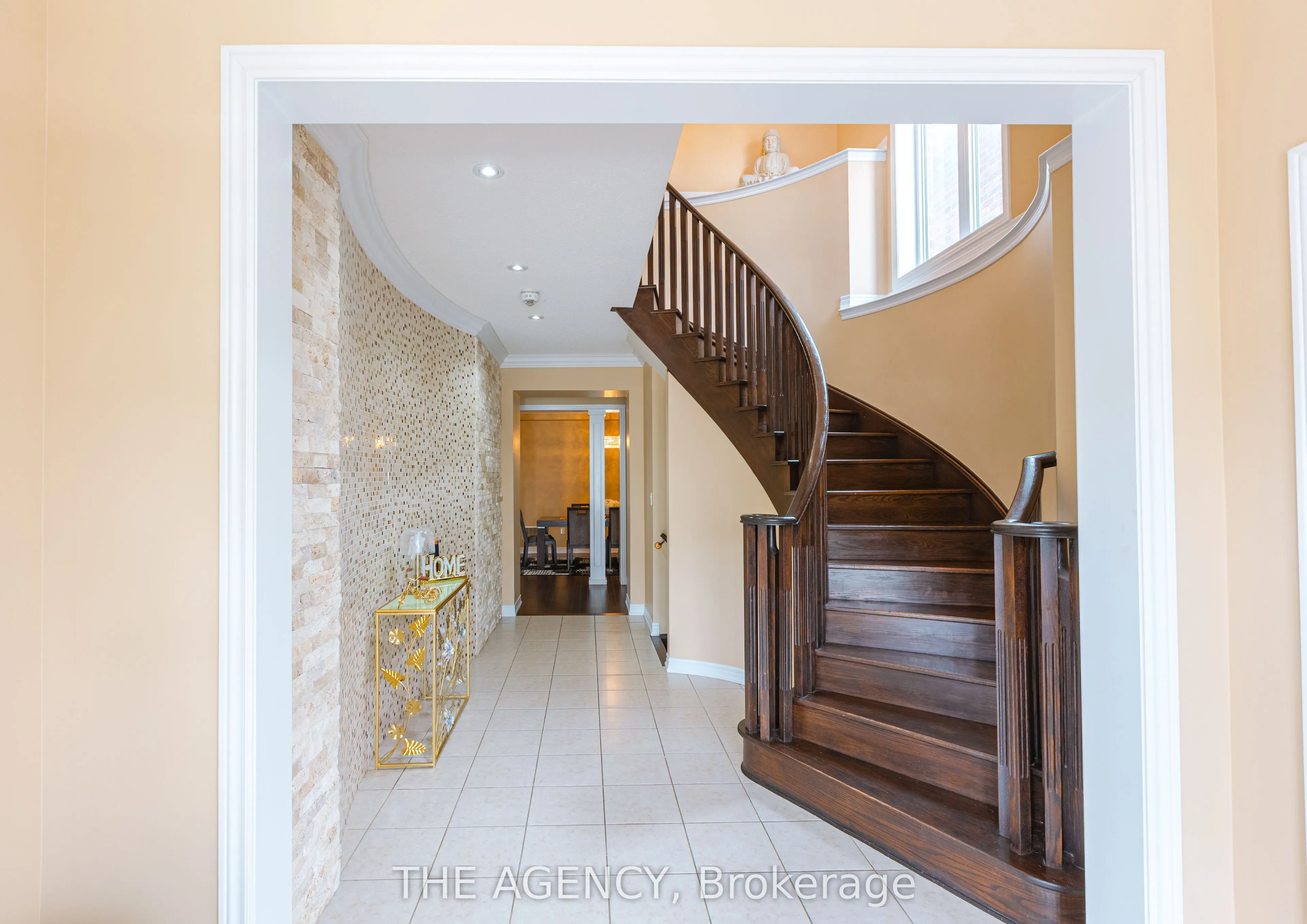 20 Nocturne Avenue