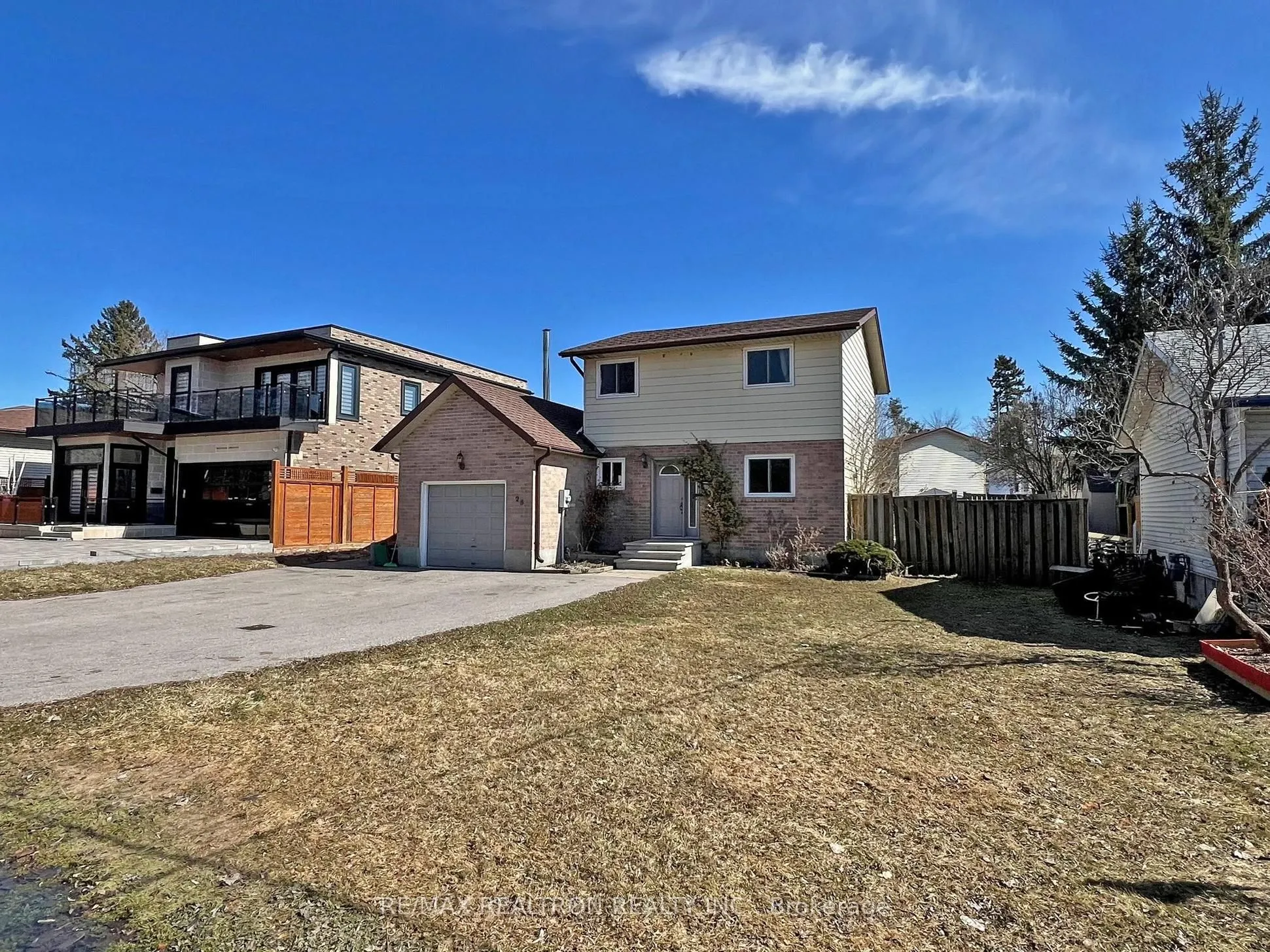 25 Shirlea Boulevard
