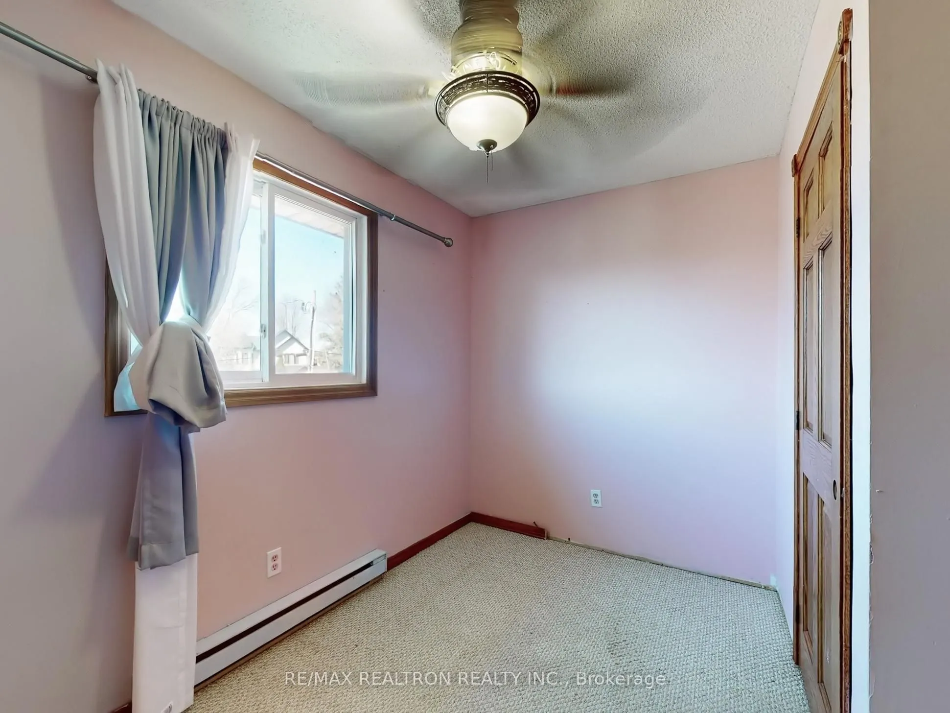 25 Shirlea Boulevard