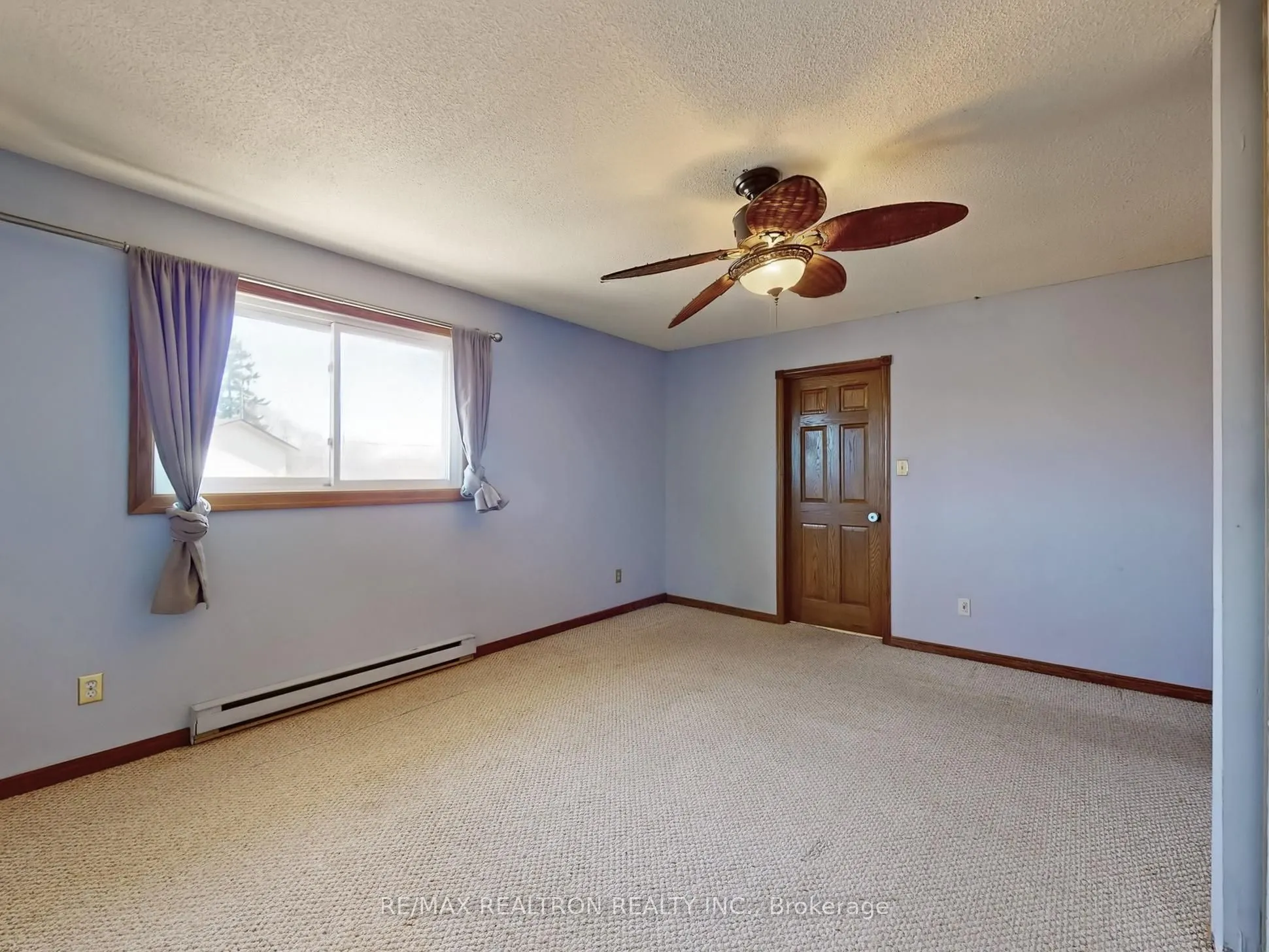 25 Shirlea Boulevard