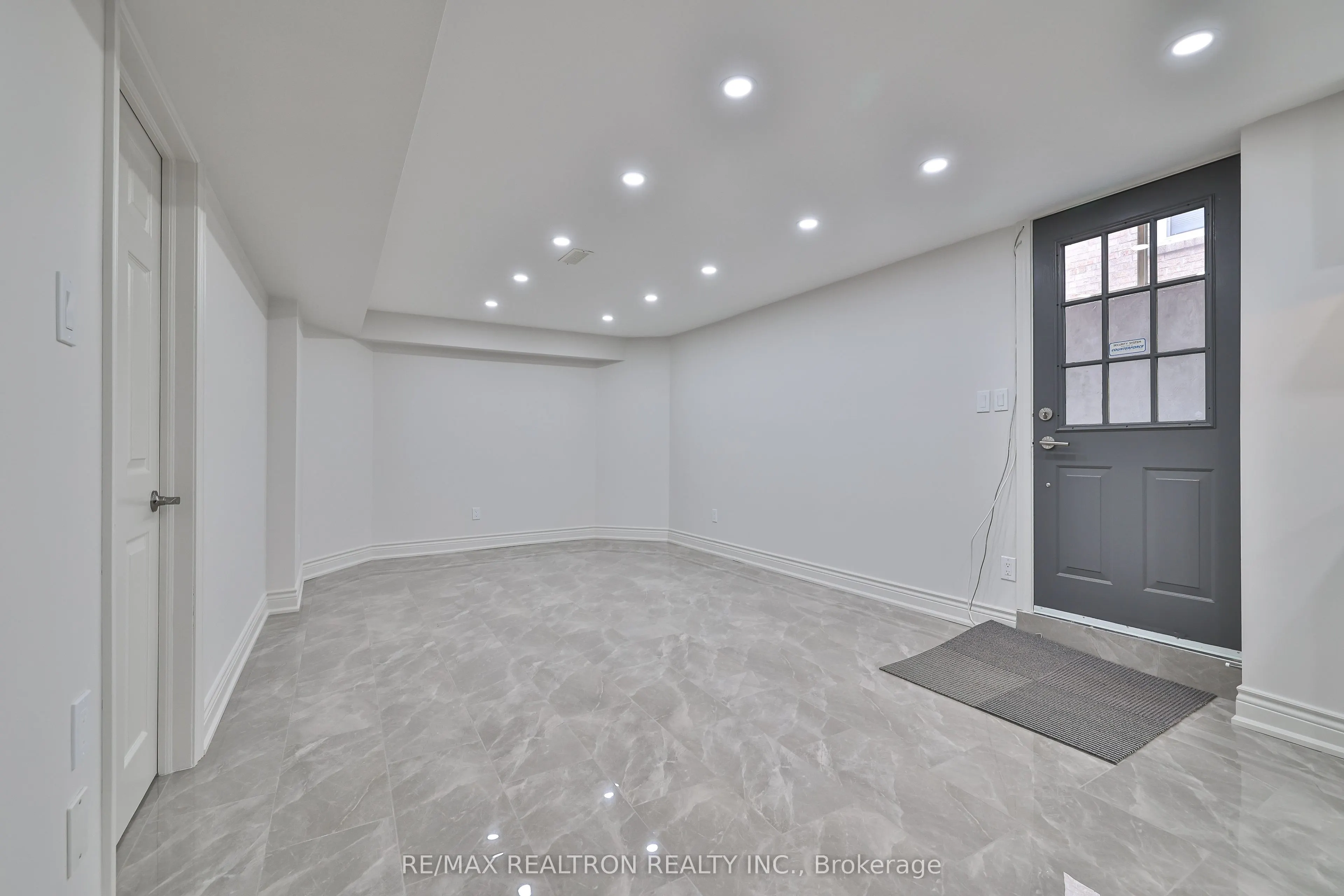 212 Barhill Road