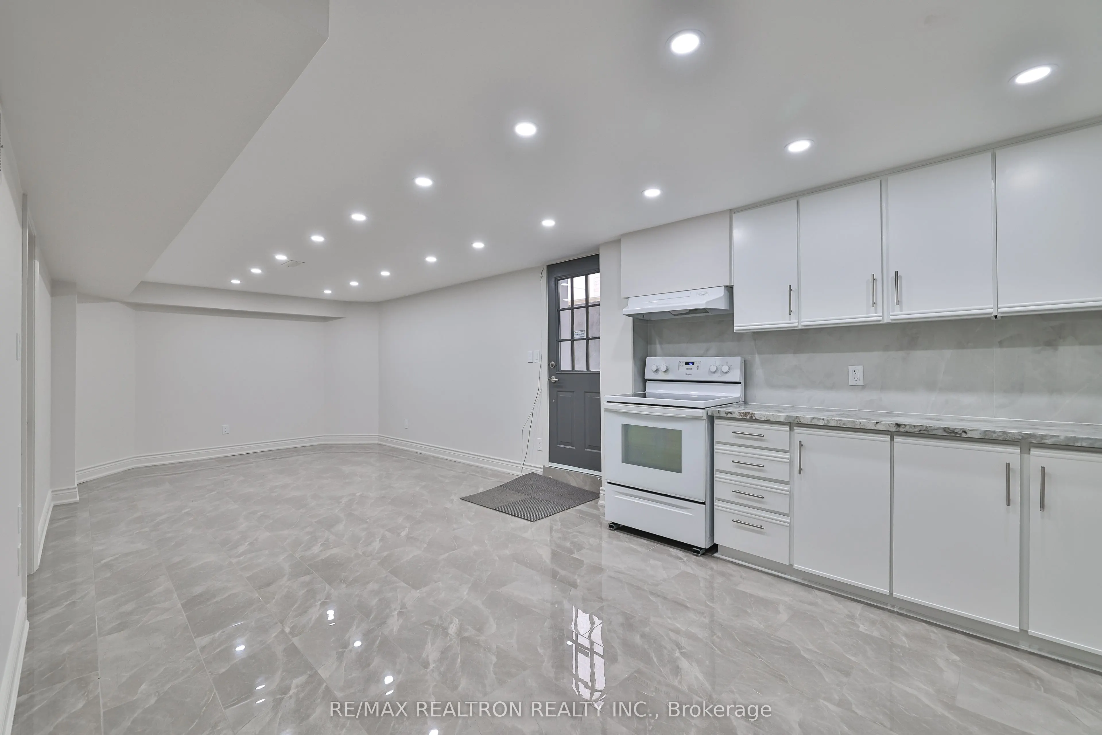 212 Barhill Road