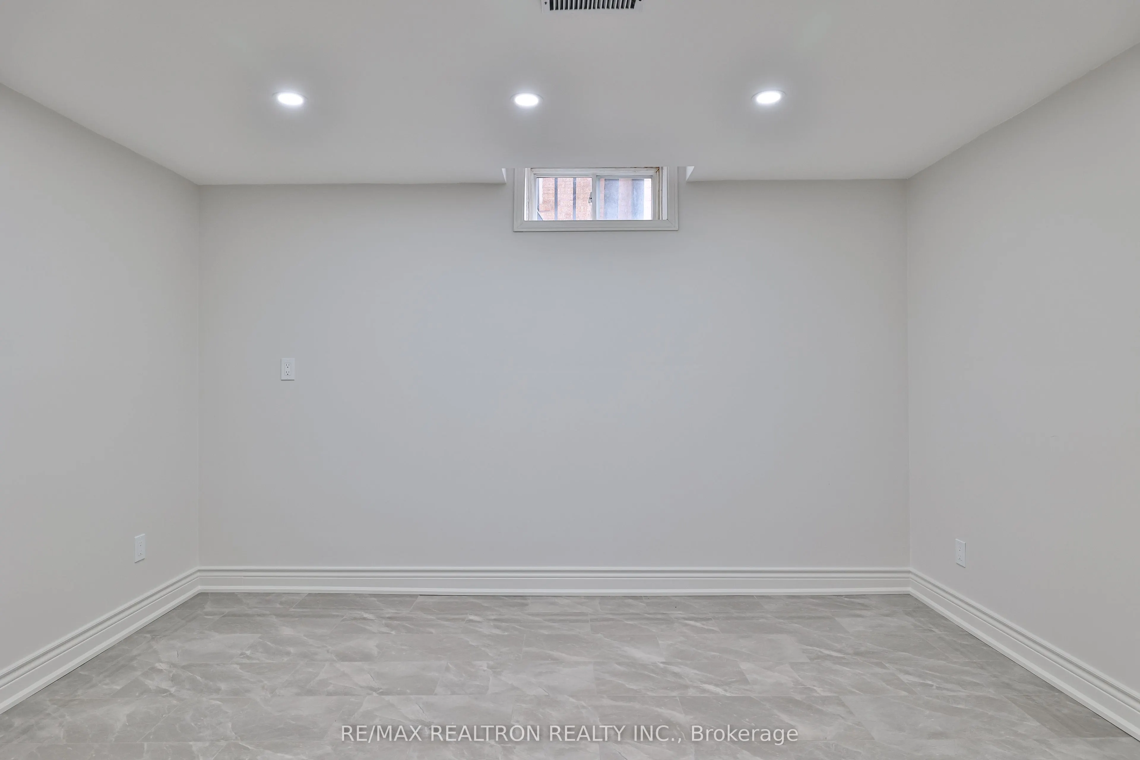 212 Barhill Road