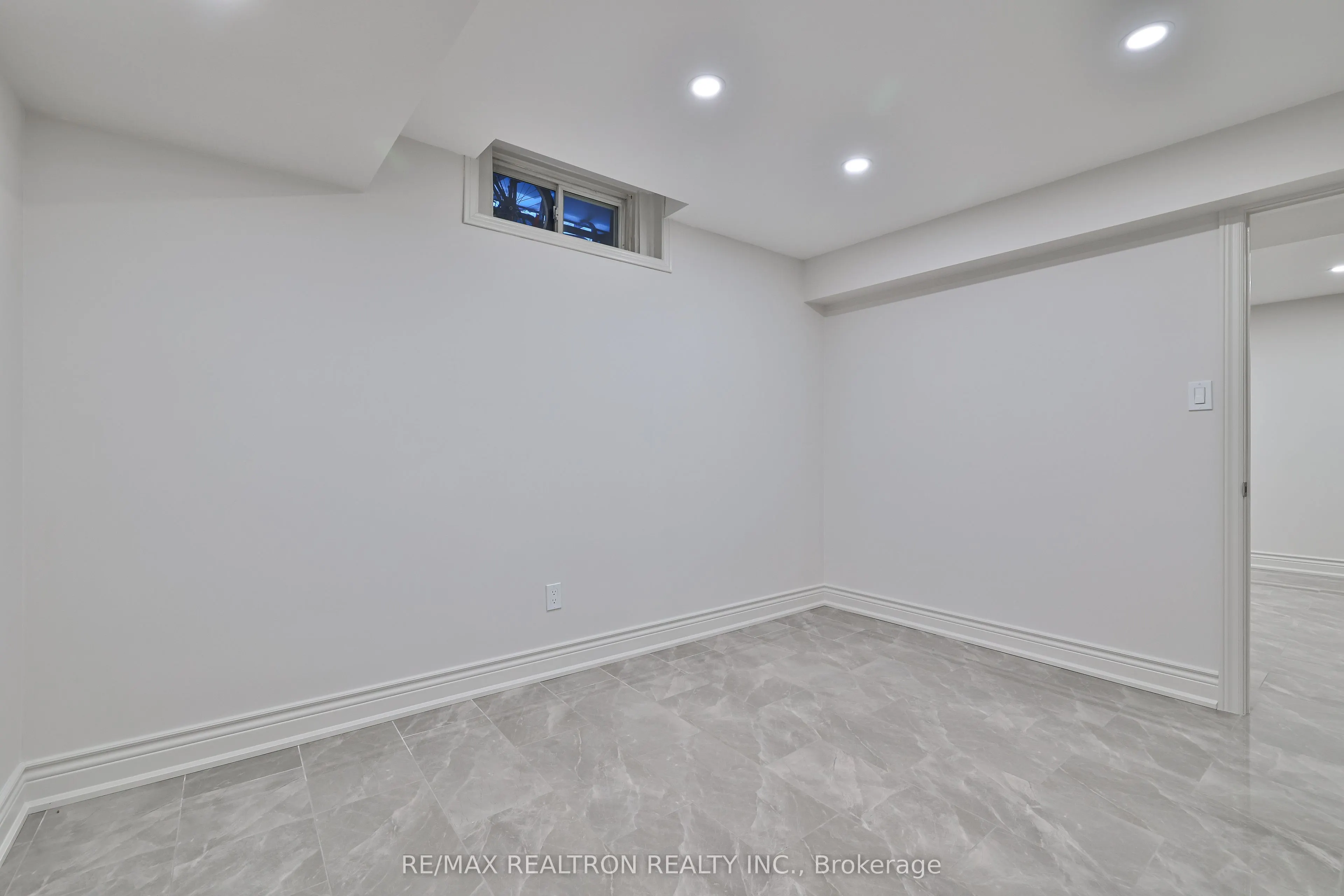212 Barhill Road