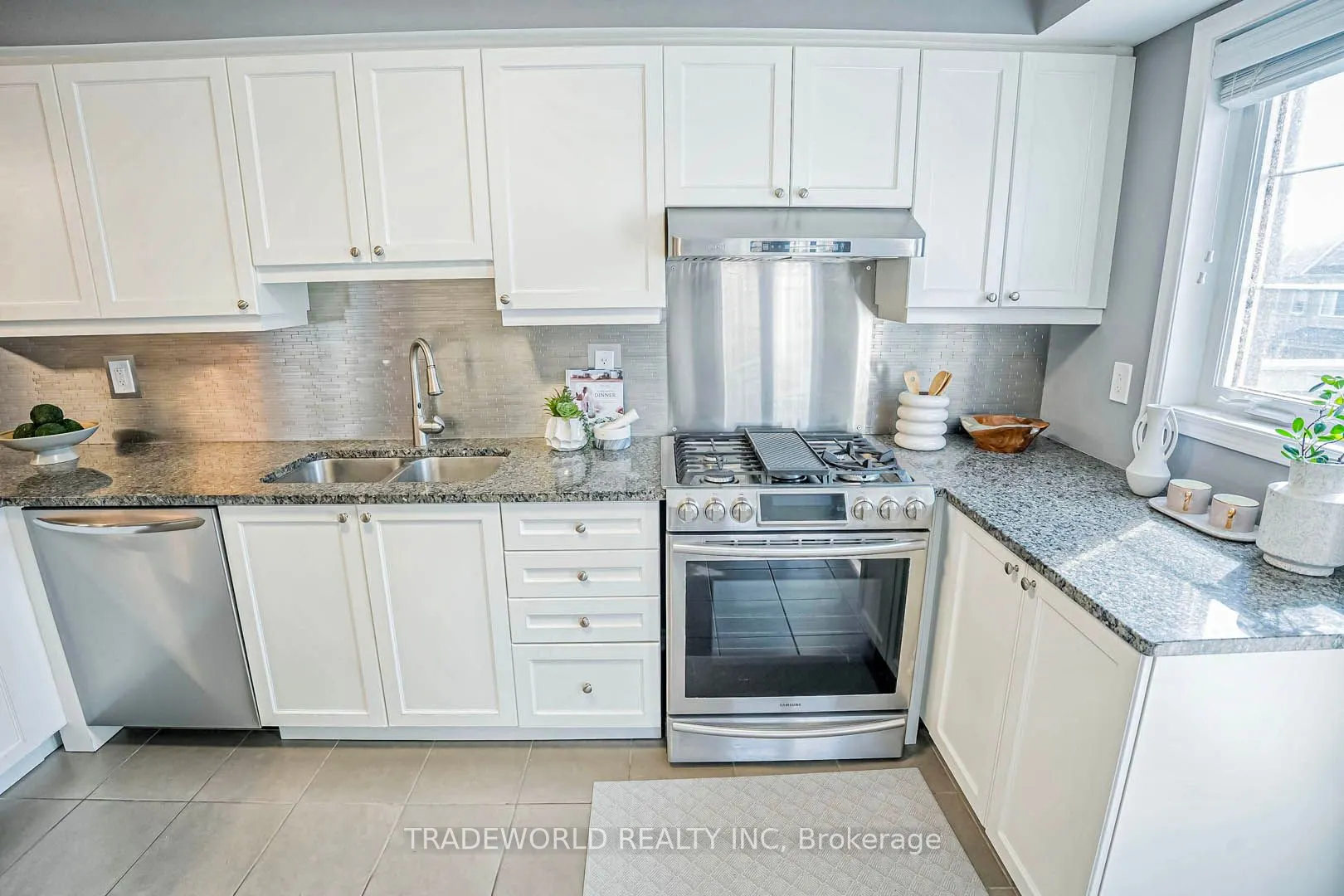 172 Thomas Phillips Drive