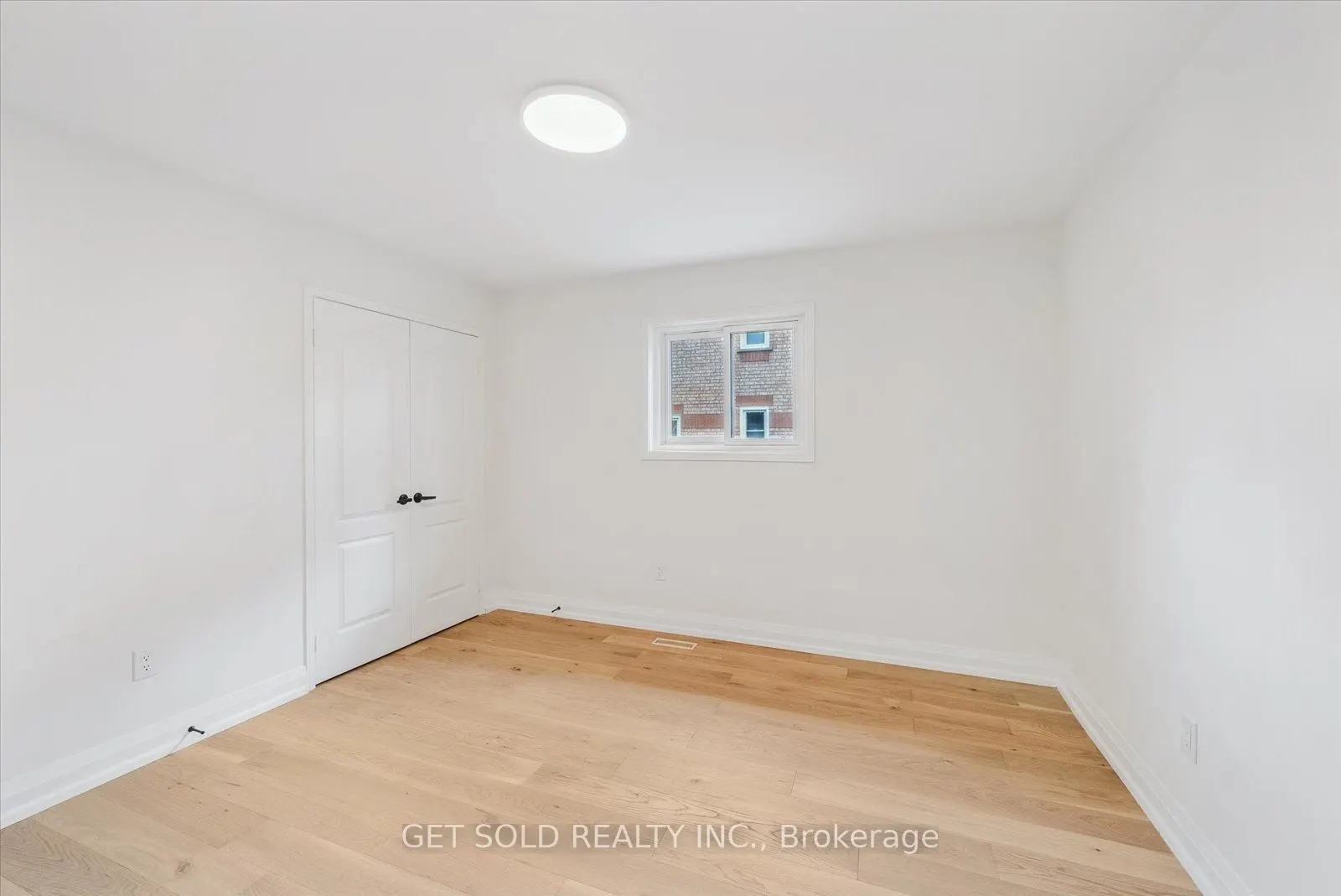 27 Edenbridge Drive
