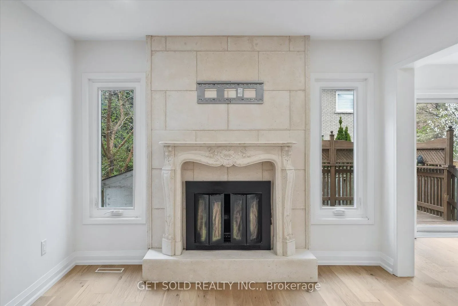 27 Edenbridge Drive