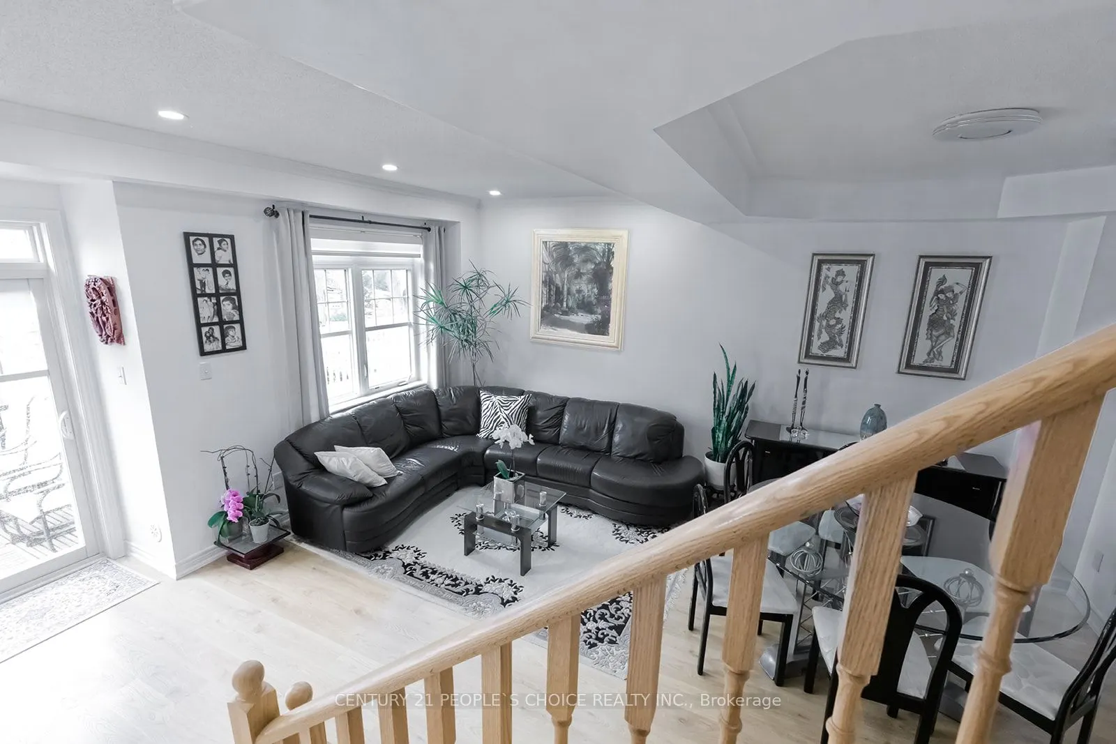 102 Roy Grove Way