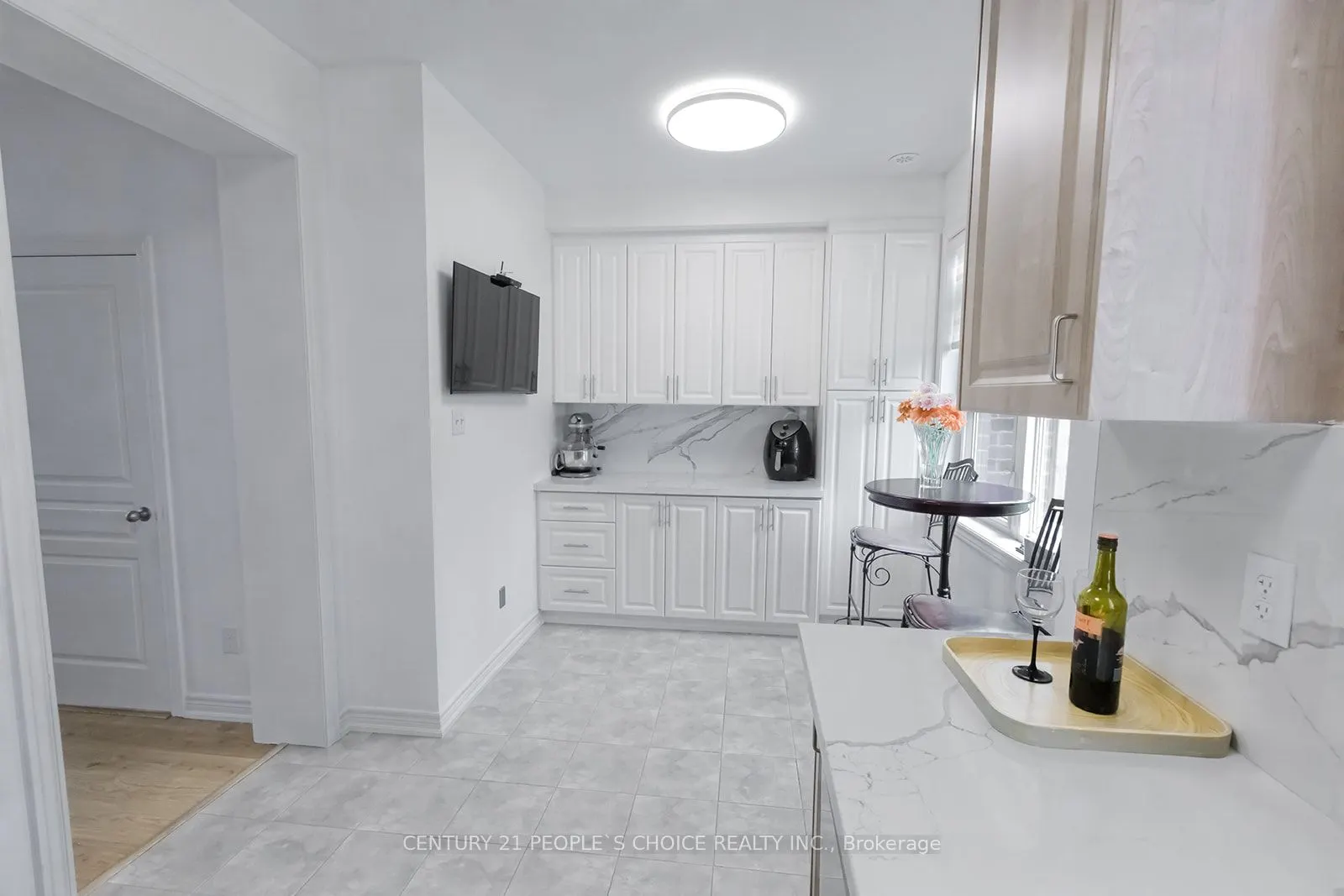 102 Roy Grove Way