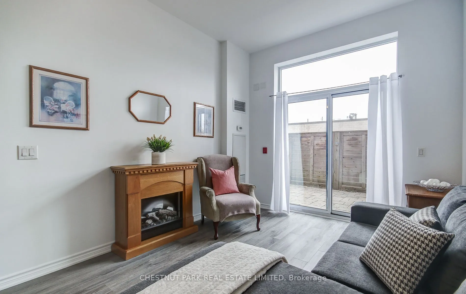 11611 Yonge Street, #109