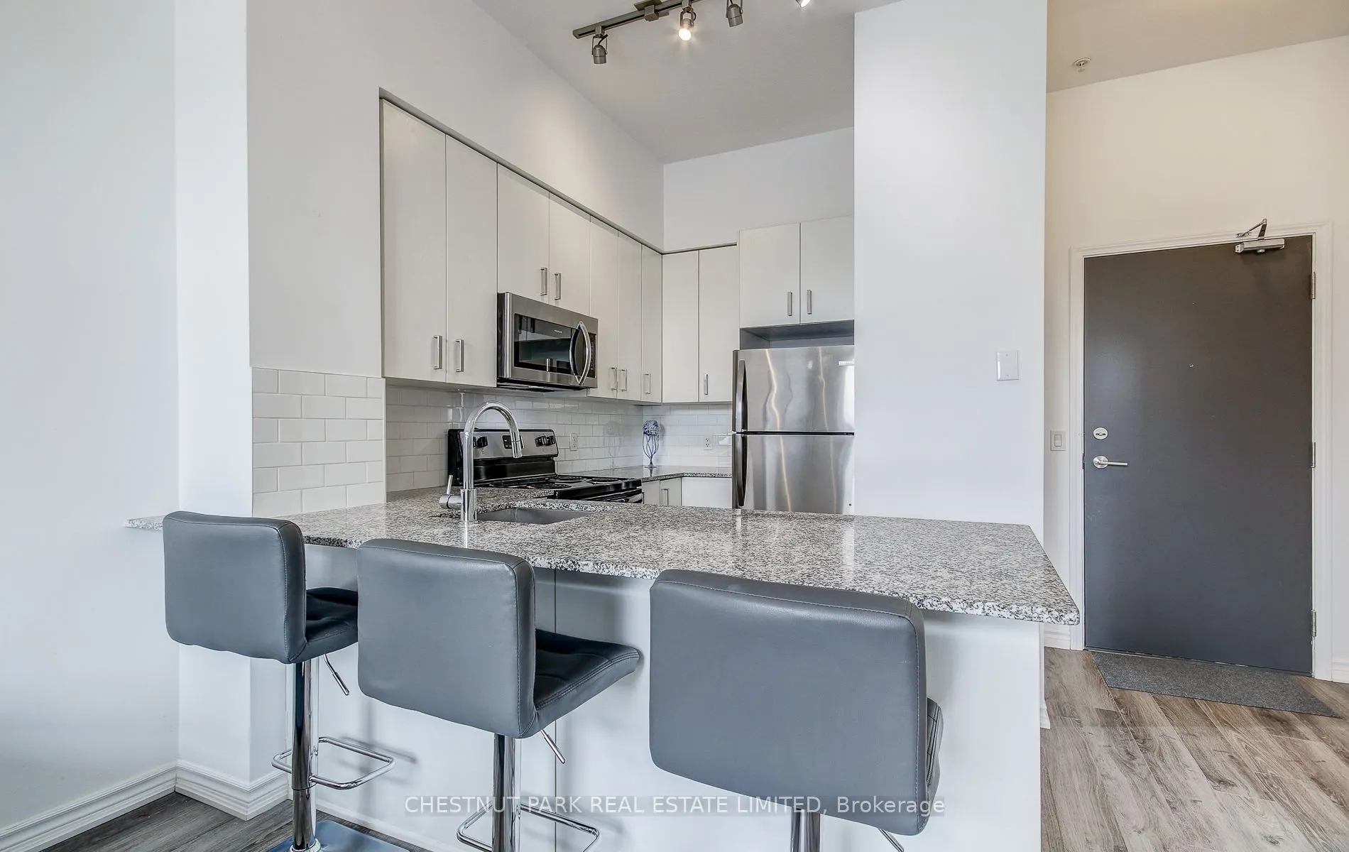 11611 Yonge Street, #109