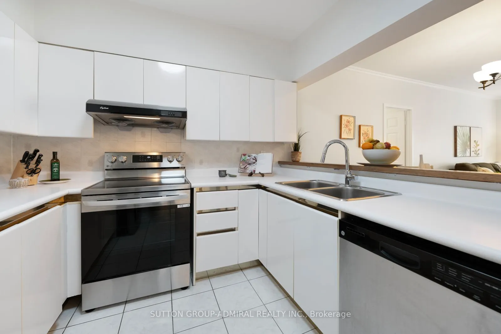 9 Chalmers Road, #107
