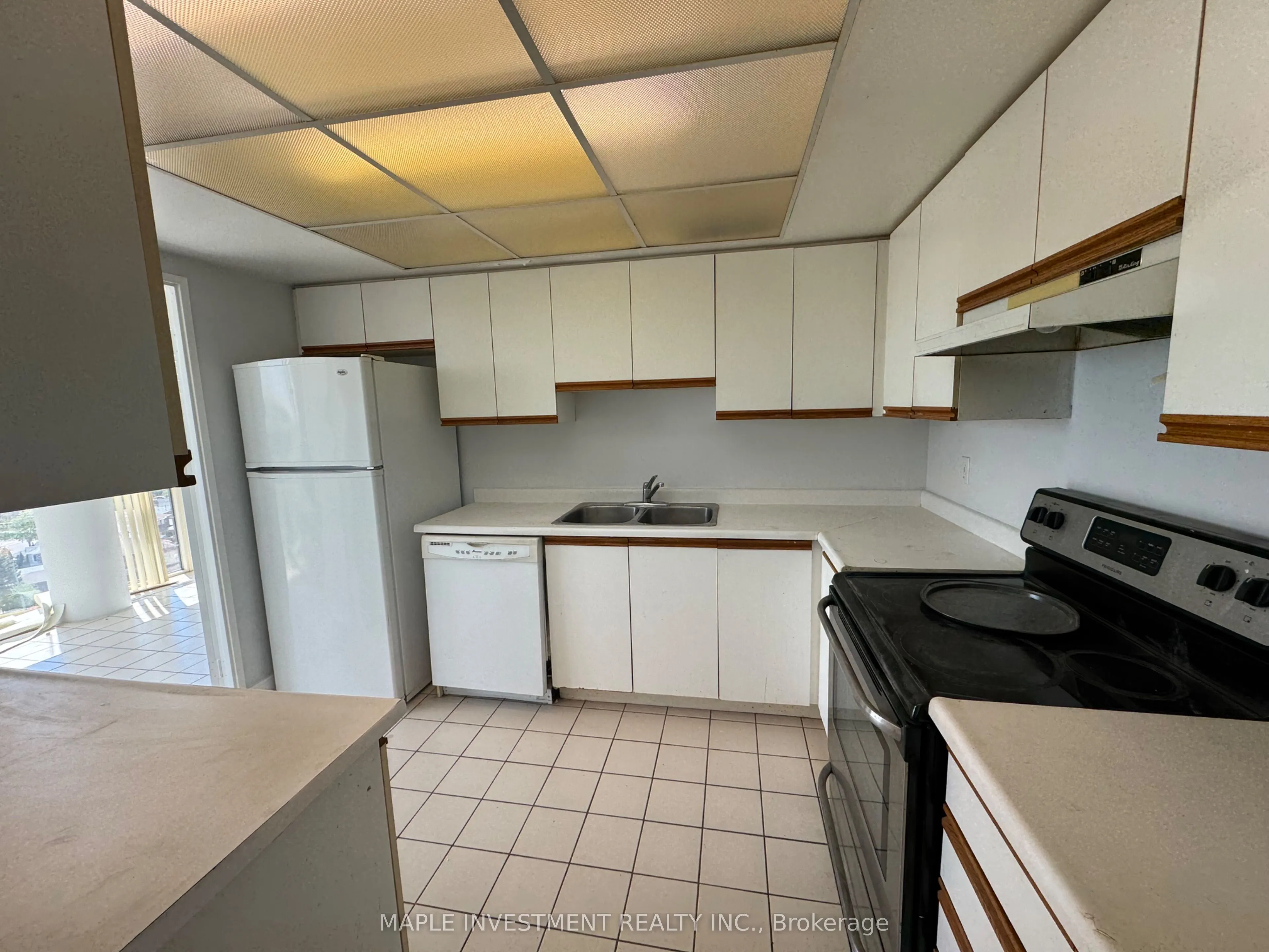 40 Harding Boulevard W, #1006