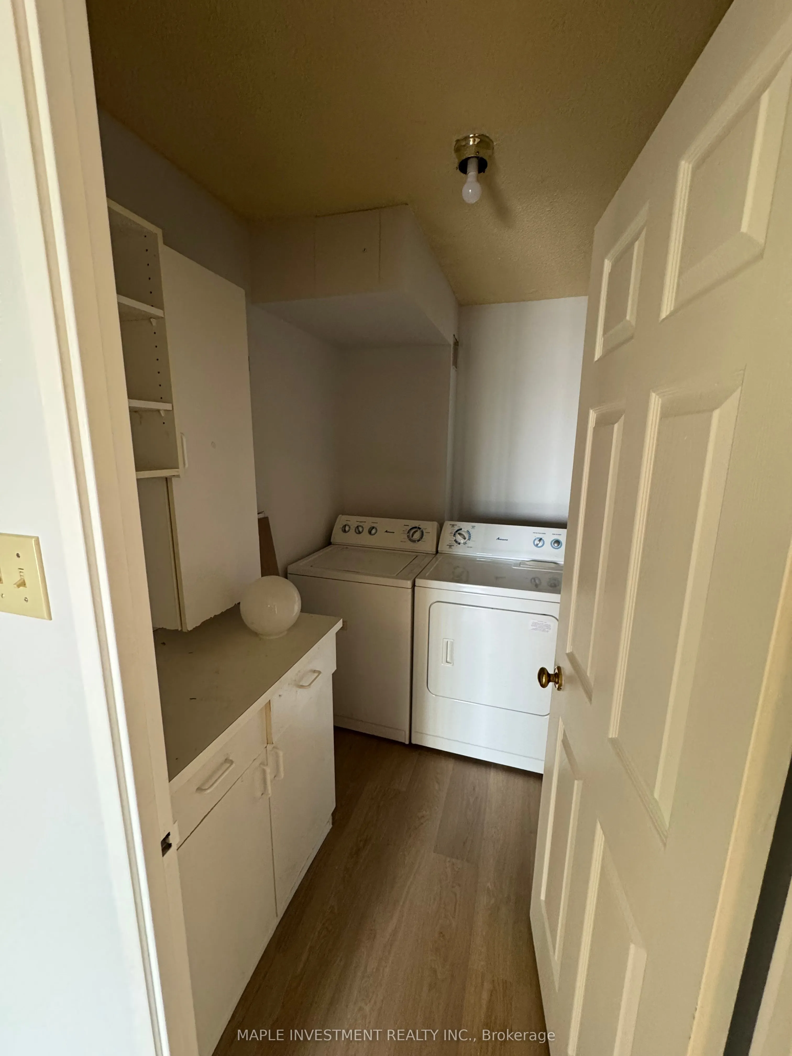 40 Harding Boulevard W, #1006