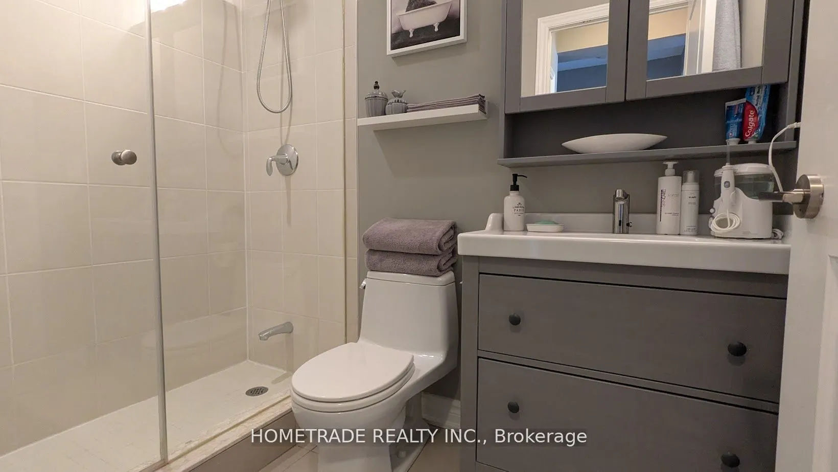 9090 Yonge Street, #201B