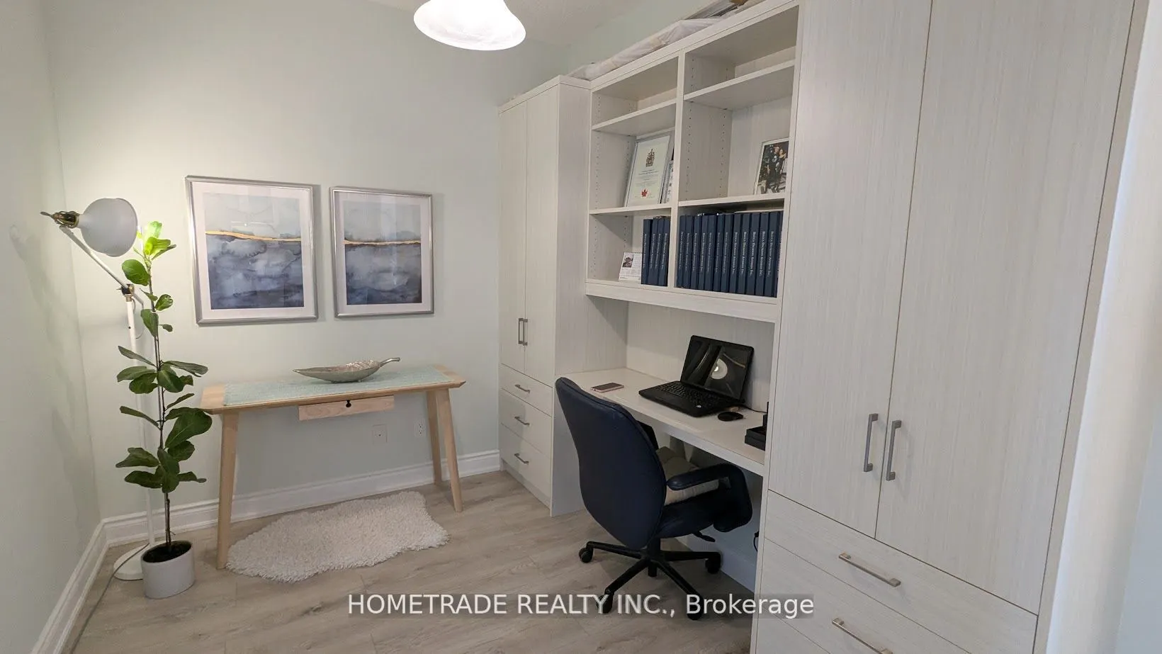 9090 Yonge Street, #201B