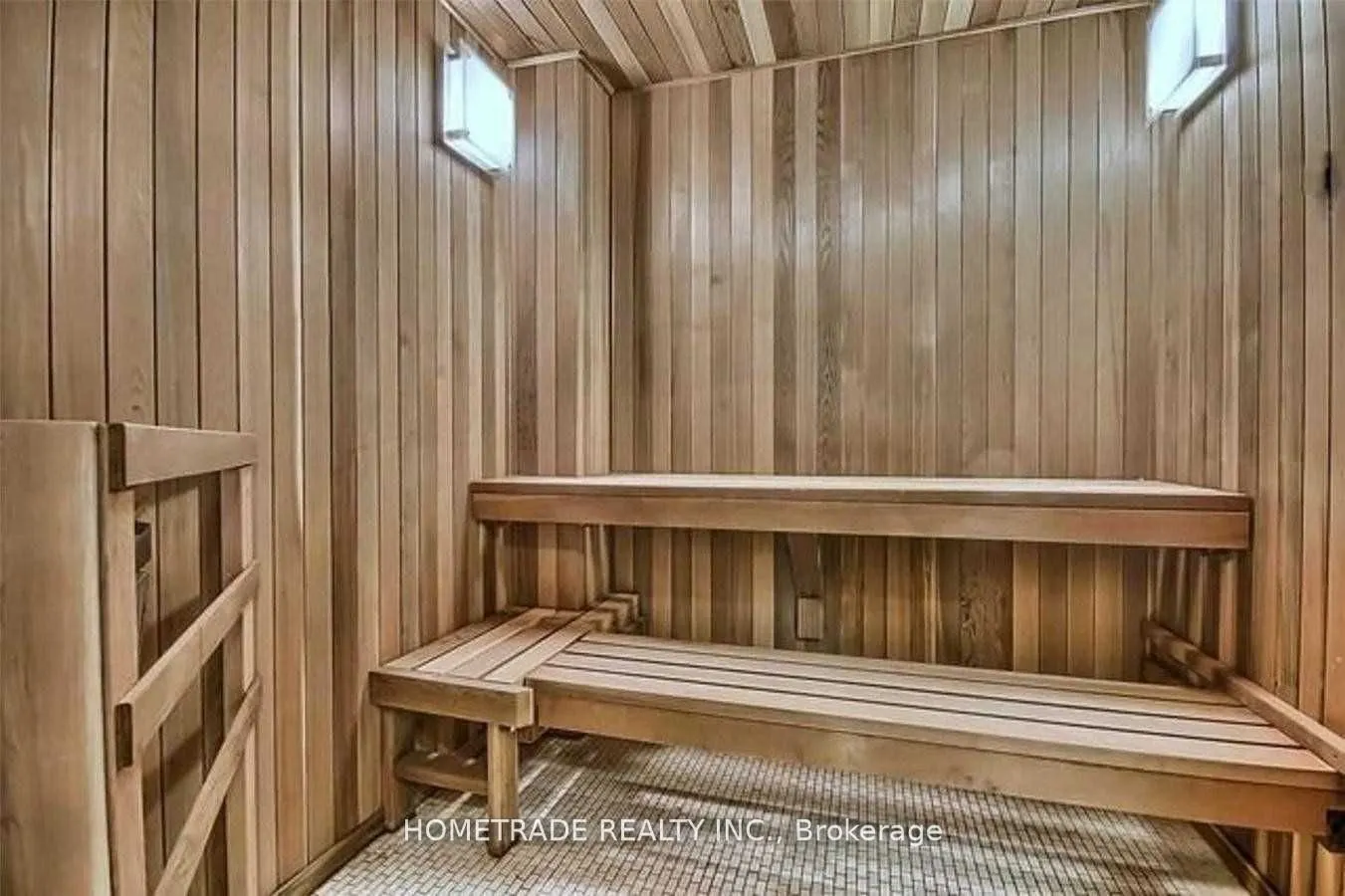 9090 Yonge Street, #201B