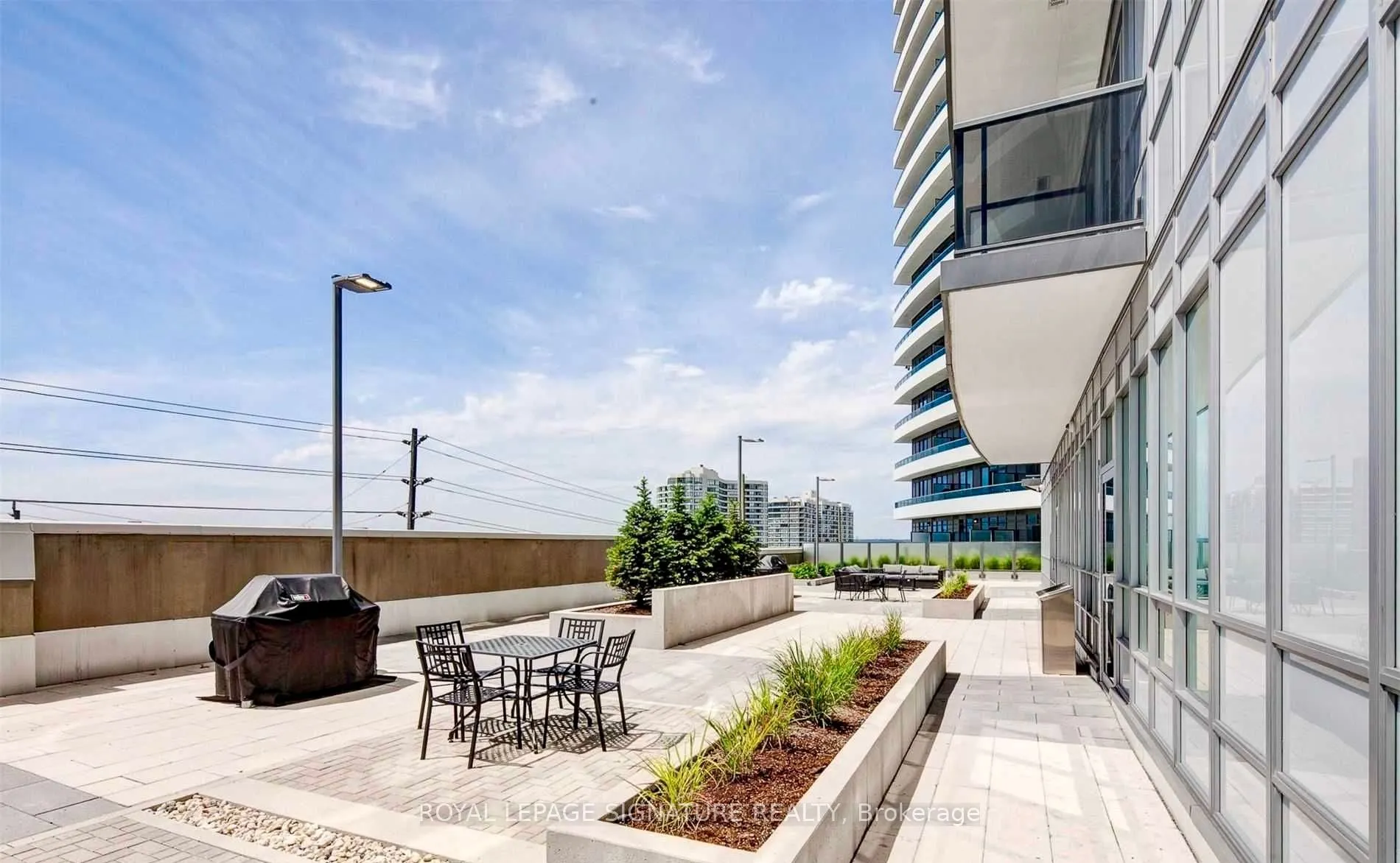 7165 Yonge Street, #110