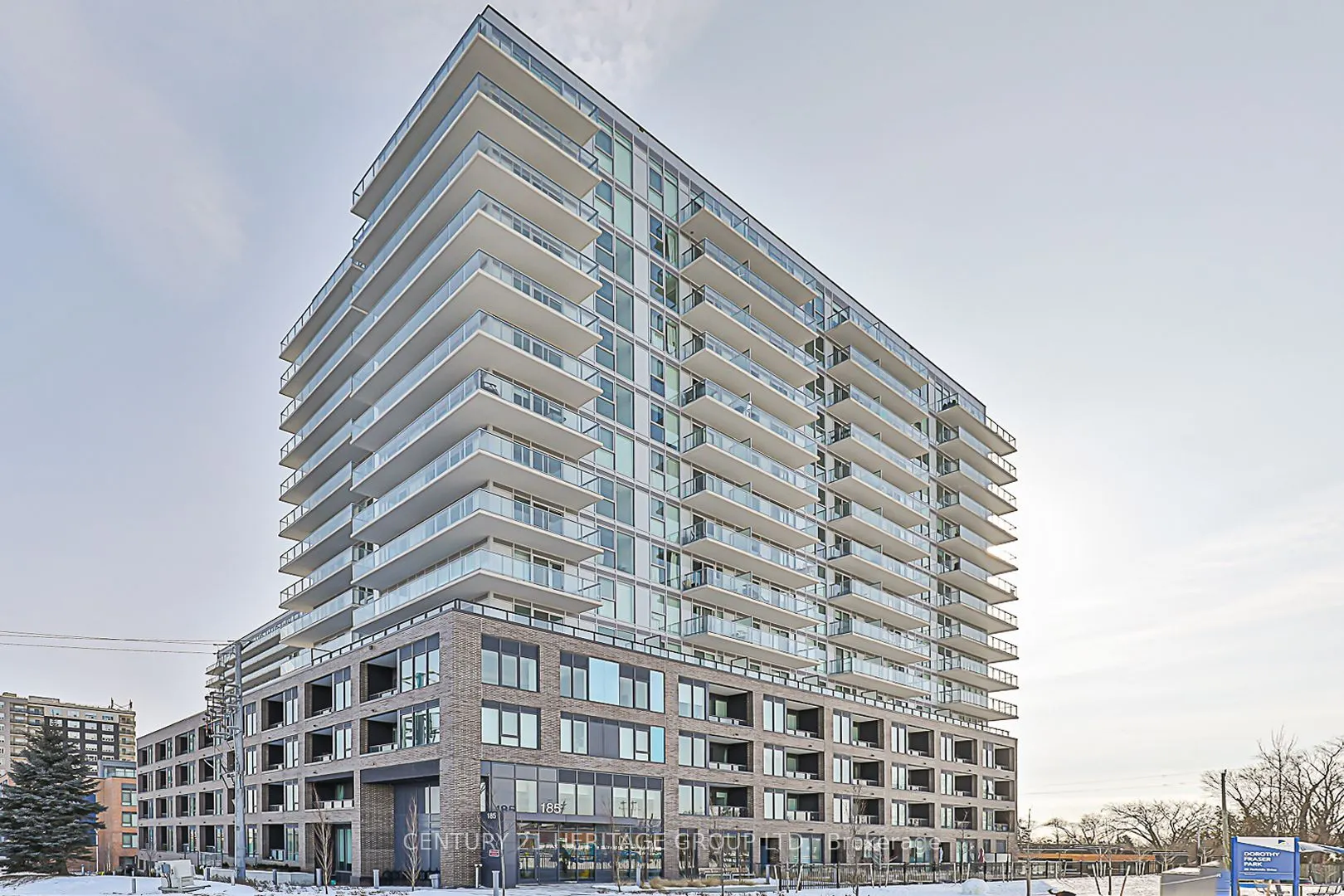 185 Deerfield Road, #306