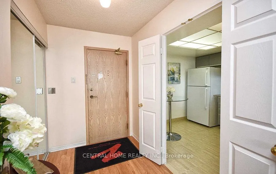 7825 Bayview Avenue #502