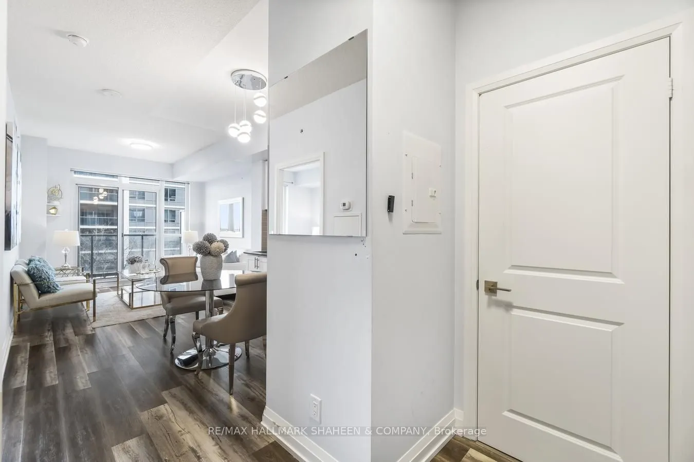 7171 Yonge Street, #437