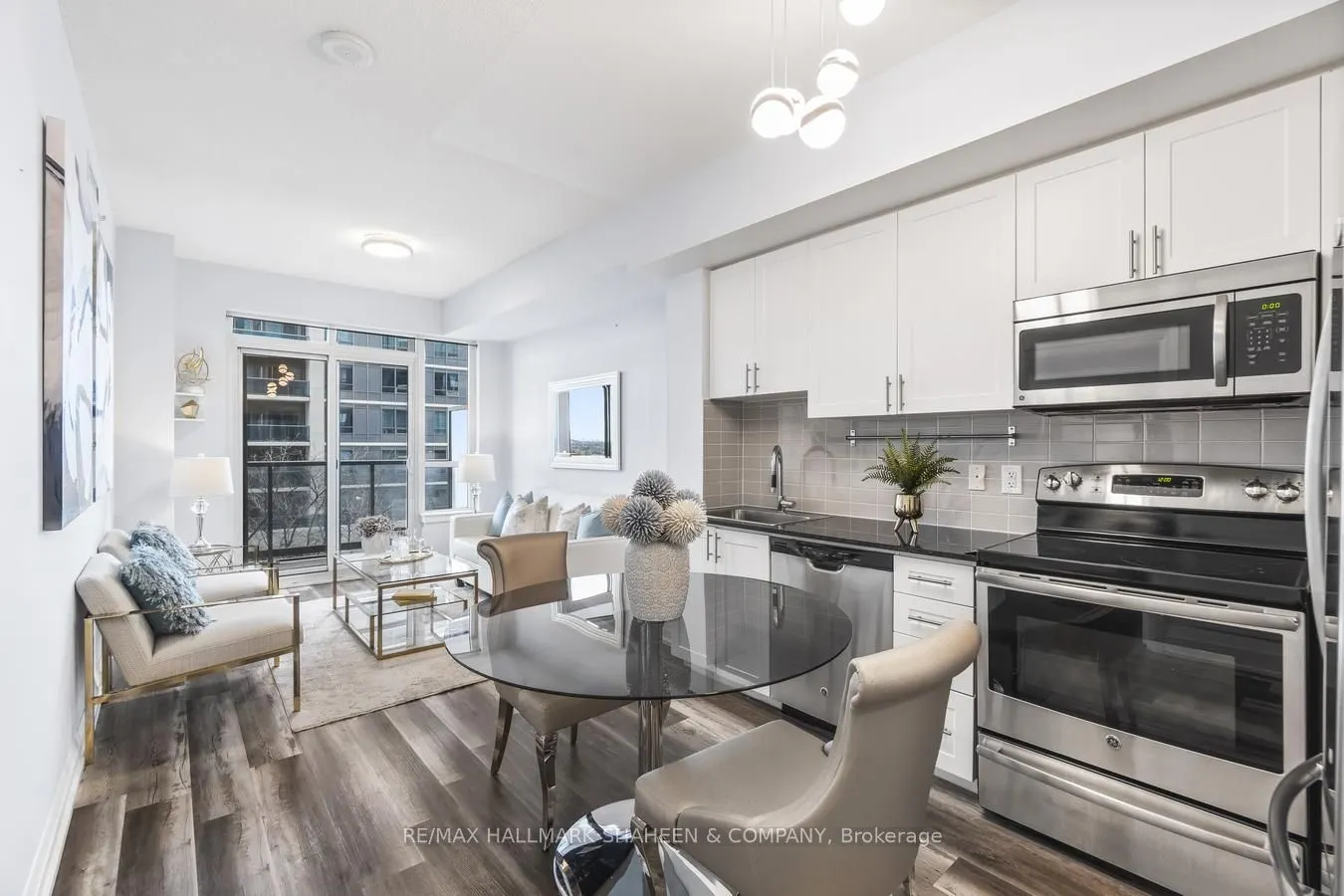 7171 Yonge Street, #437