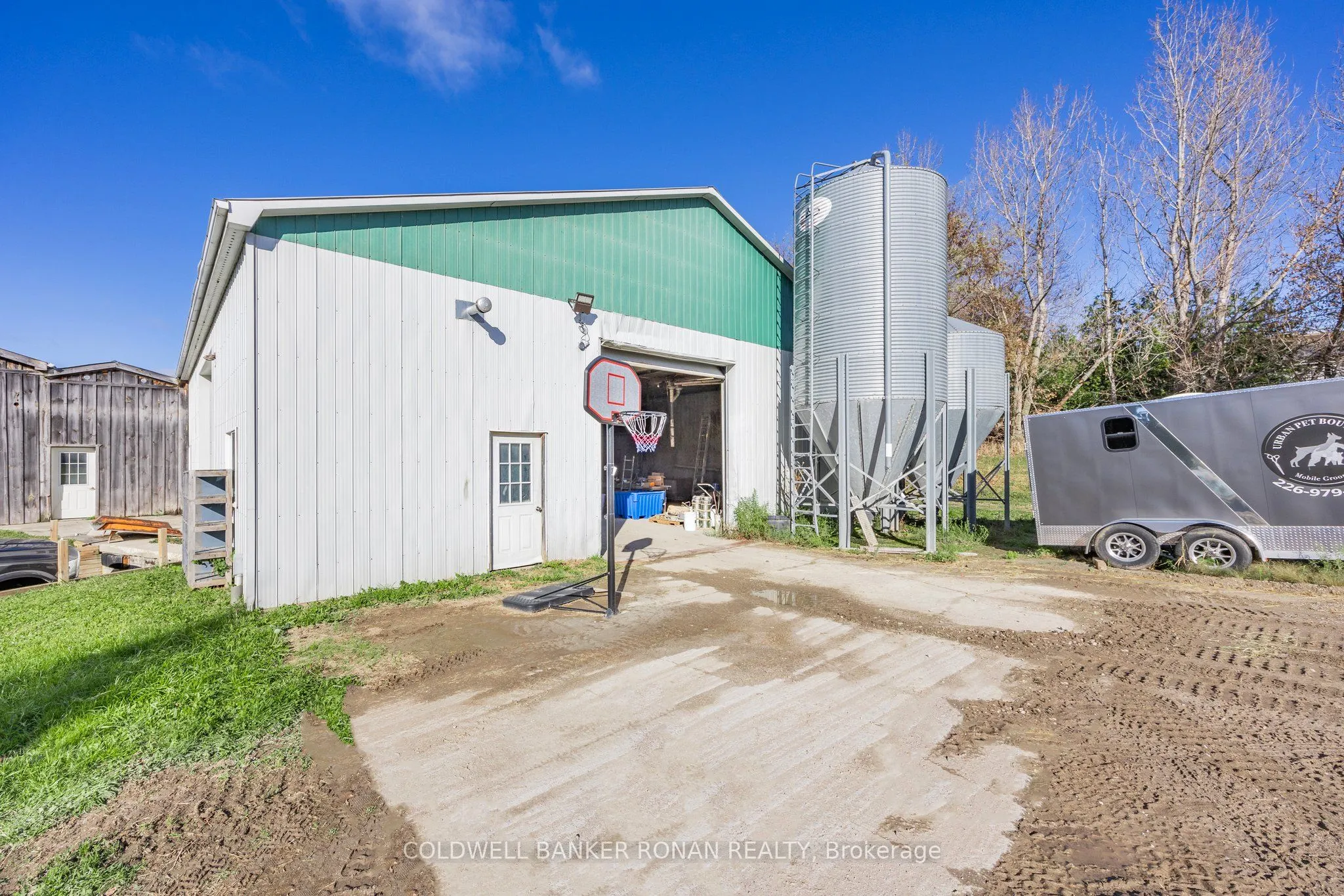 5735 Concession Rd 6