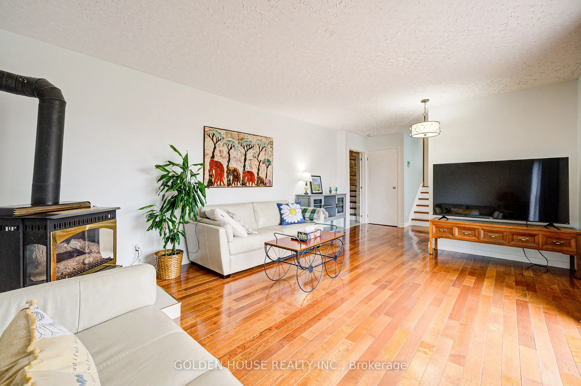 53 West Park Heights
