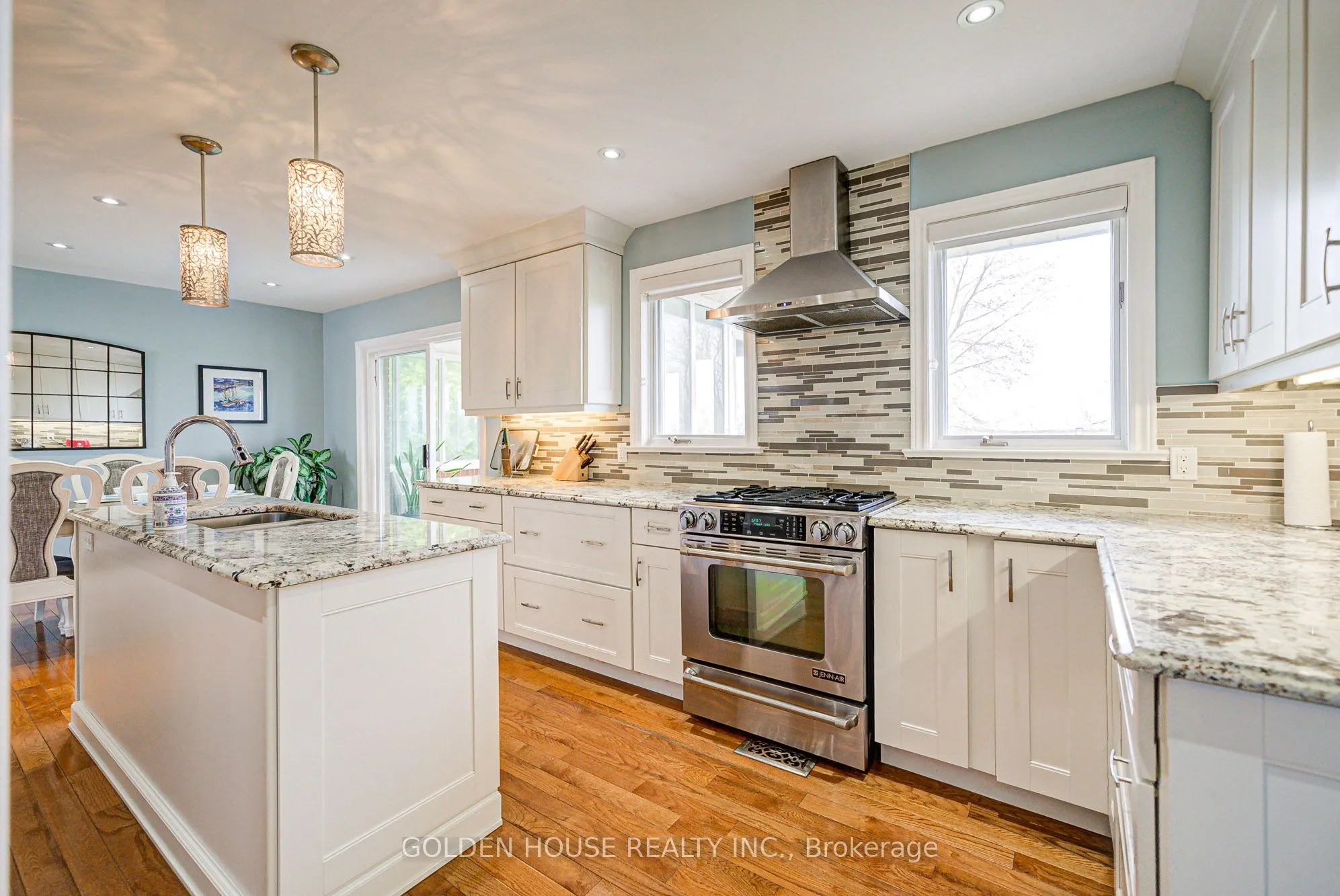 53 West Park Heights