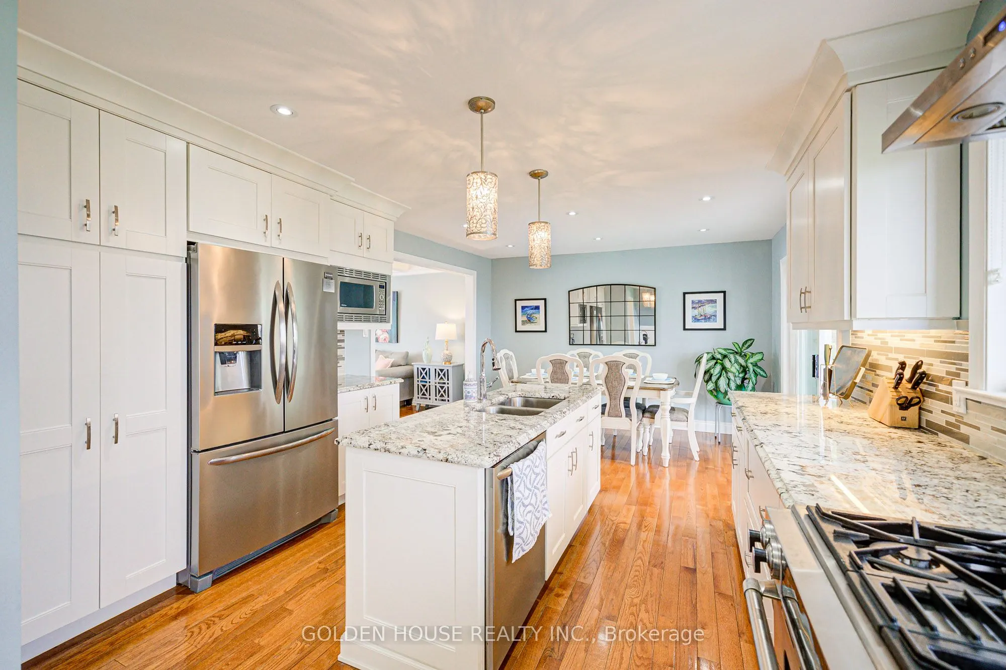 53 West Park Heights