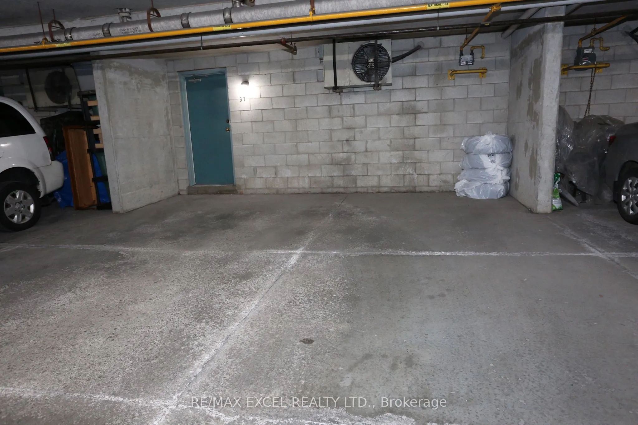 735 New Westminster Drive, #37