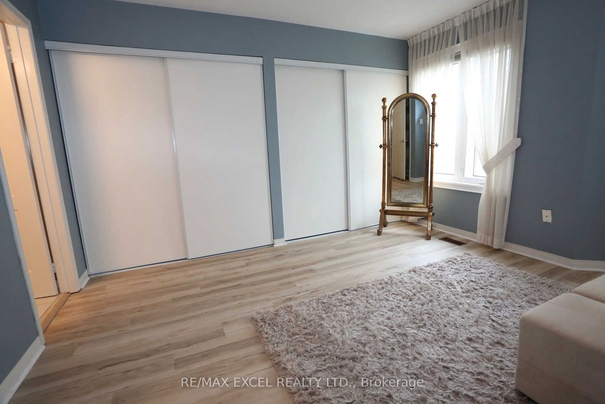735 New Westminster Drive, #37