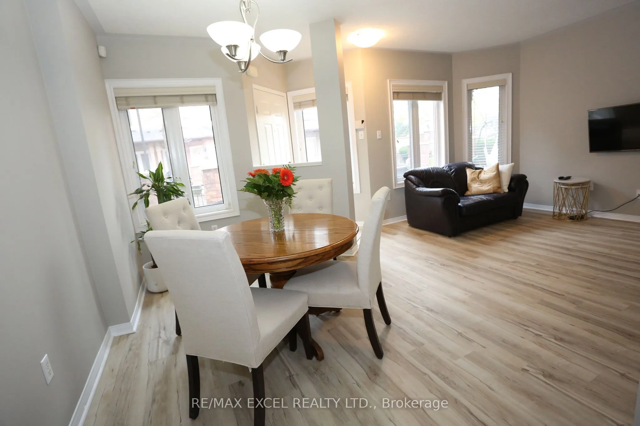 735 New Westminster Drive, #37
