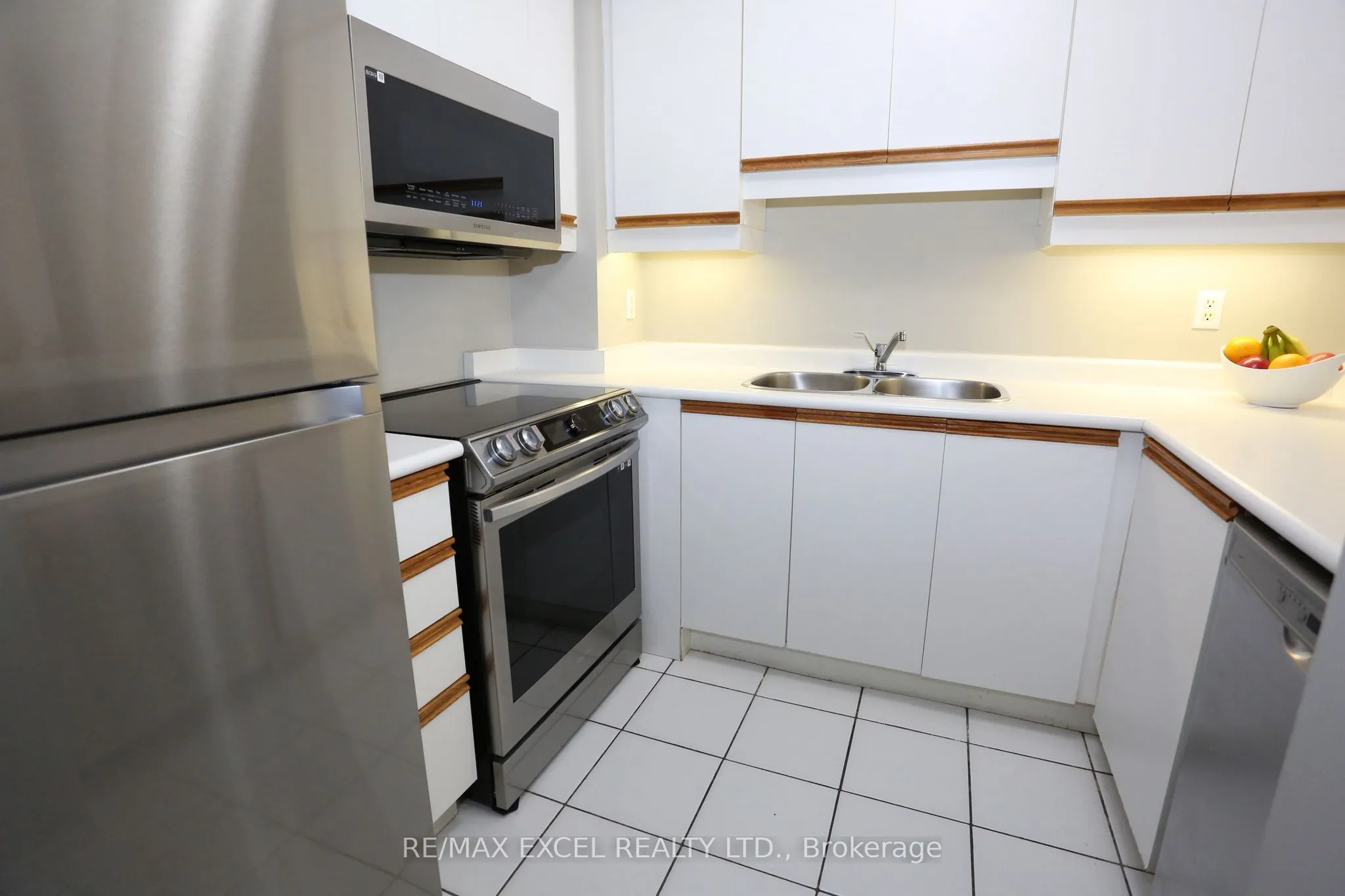 735 New Westminster Drive, #37