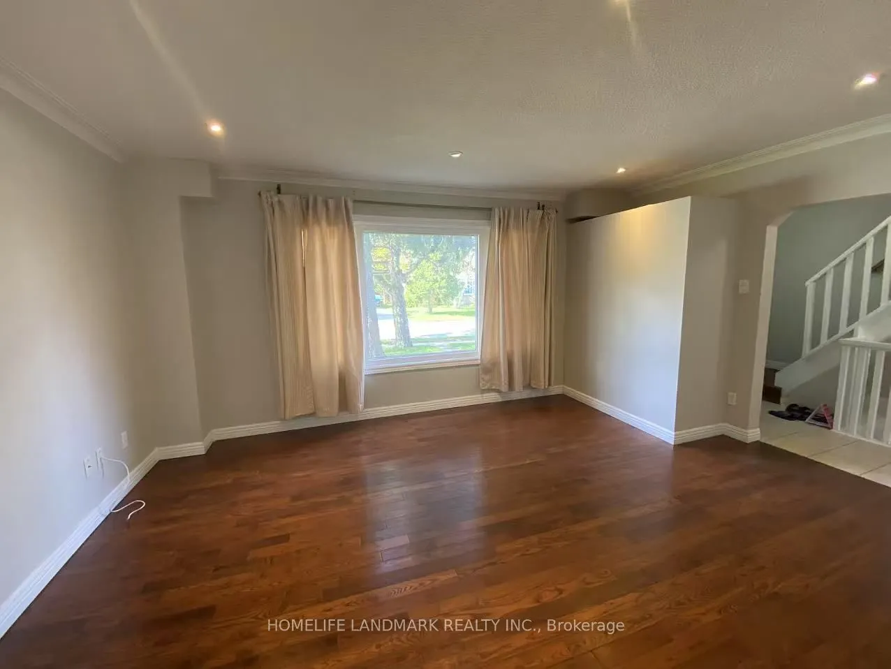 42 Cartier Crescent