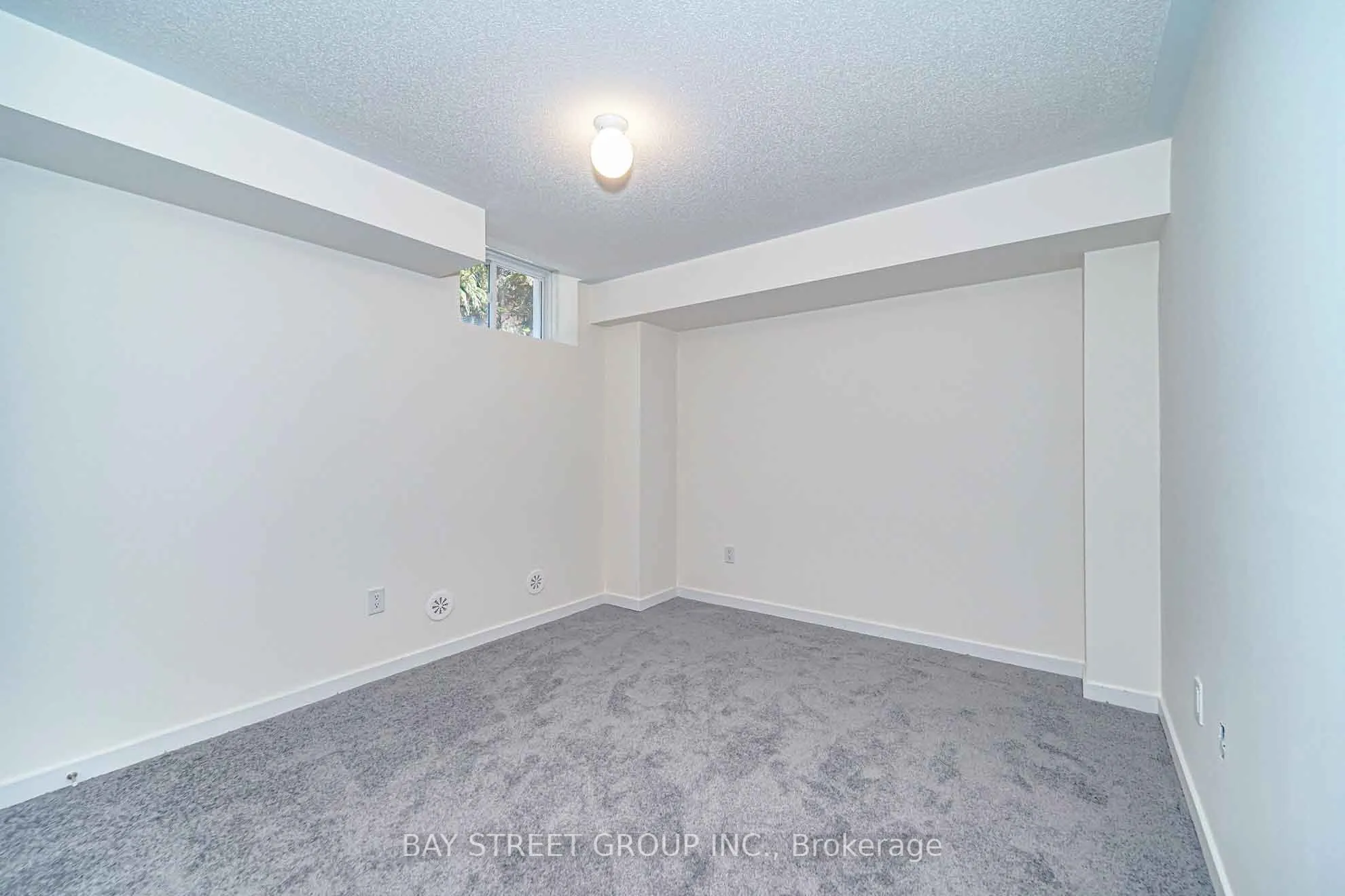 54 Pantheon Lane