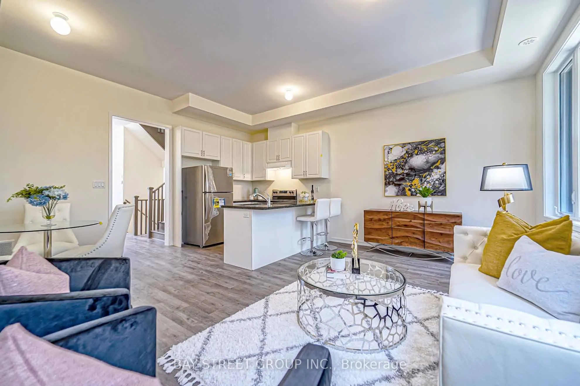 54 Pantheon Lane