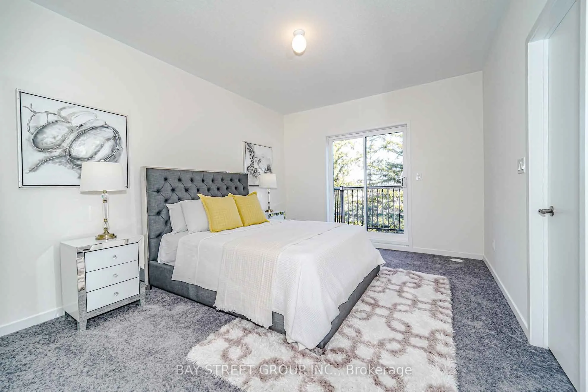 54 Pantheon Lane