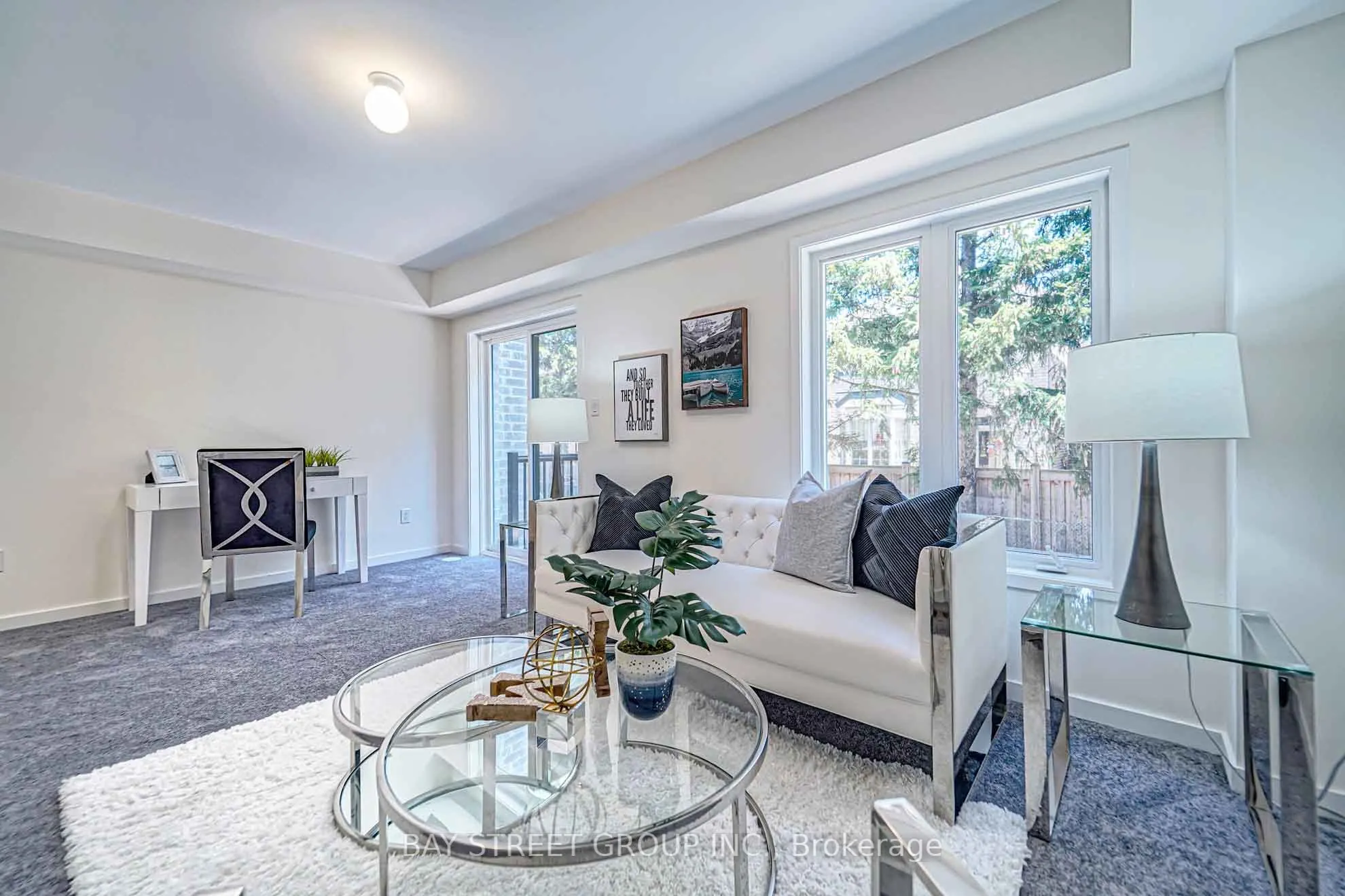 54 Pantheon Lane