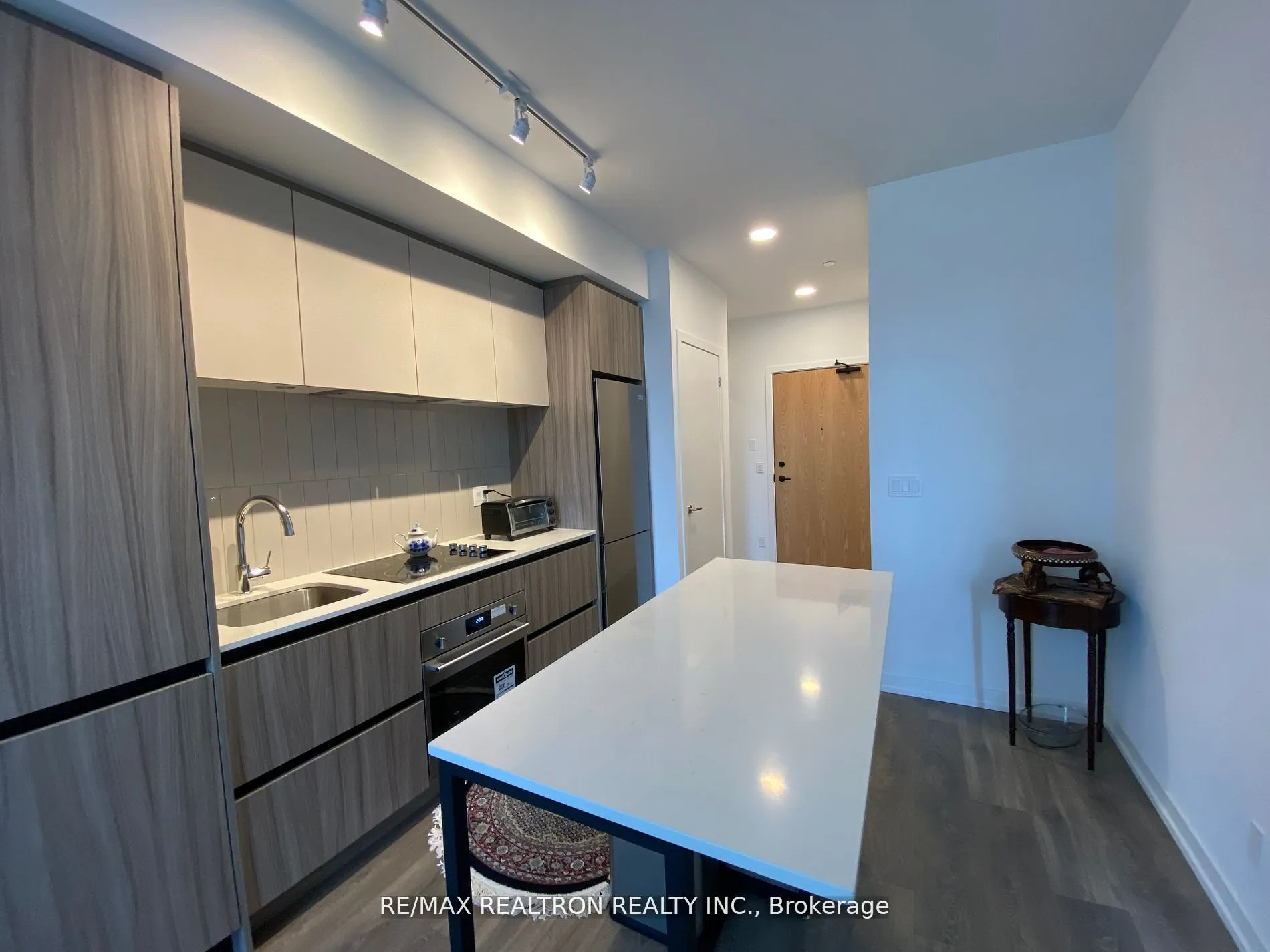 7950 Bathurst Street, #617